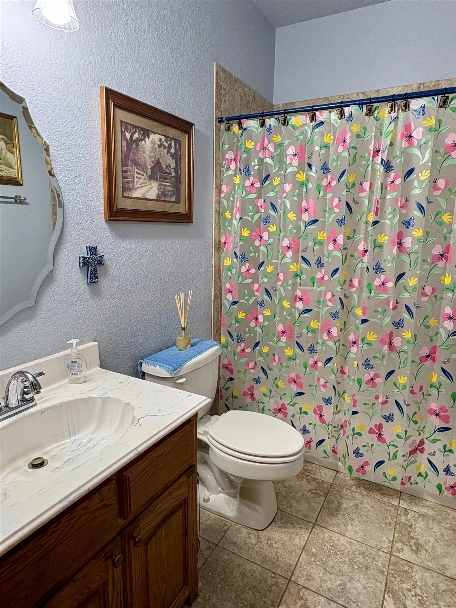 Single Family Residence For Sale in Grayson County , 3084 Hagerman Road, Pottsboro, Texas 75076, 5 Bedroom, 4 Bathroom, 4 Garage spaces, 4,300 Sqft, built in 2011, mls#21295160, Real Estate Agent in Pottsboro, Homes For Sale in Grayson county, Homes For Sale in Pottsboro, Realtor in Pottsboro Texas, Real Estate Brokerage Independent Realty Texas, Luminita Cordes Realtor
