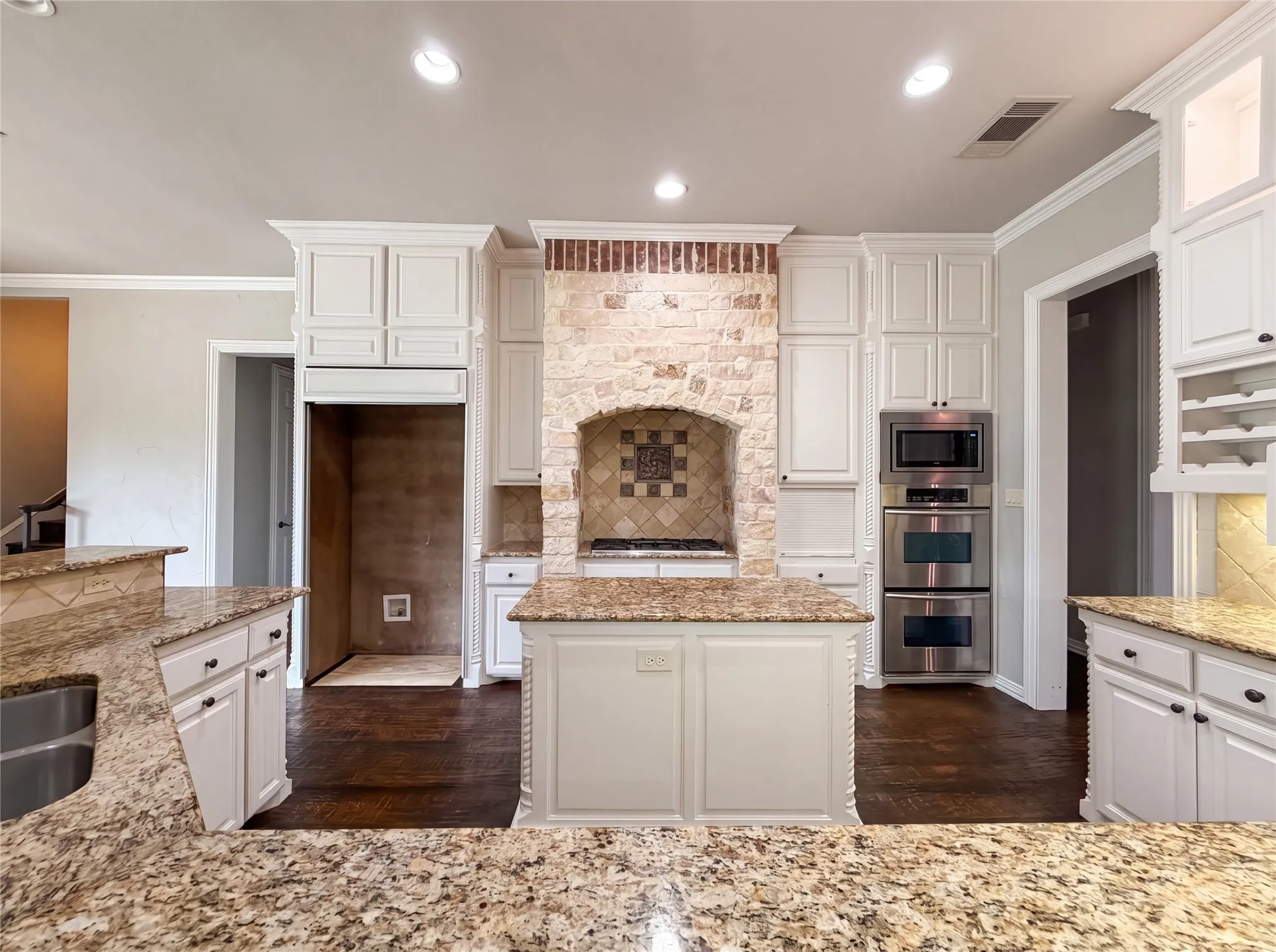 Single Family Residence For Sale in Collin County , 1930 Fair Oaks Lane, Prosper, Texas 75078, 4 Bedroom, 4 Bathroom, 3 Garage spaces, 4,484 Sqft, built in 2005, mls#21295162, Real Estate Agent in Prosper, Homes For Sale in Collin county, Homes For Sale in Prosper, Realtor in Prosper Texas, Real Estate Brokerage Independent Realty Texas, Luminita Cordes Realtor