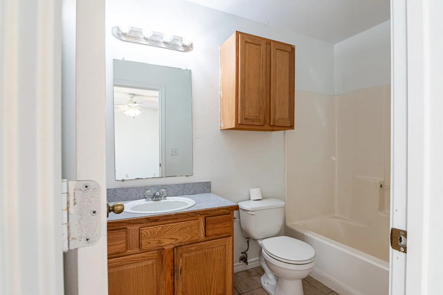 Duplex For Rent in Grayson County , 518 Hwy 11 514, Tom Bean, Texas 75489, 3 Bedroom, 2 Bathroom, Garage spaces, 1,230 Sqft, built in 2003, mls#21295161, Real Estate Agent in Tom Bean, Homes For Rent in Grayson county, Homes For Rent in Tom Bean, Realtor in Tom Bean Texas, Real Estate Brokerage Independent Realty Texas, Luminita Cordes Realtor