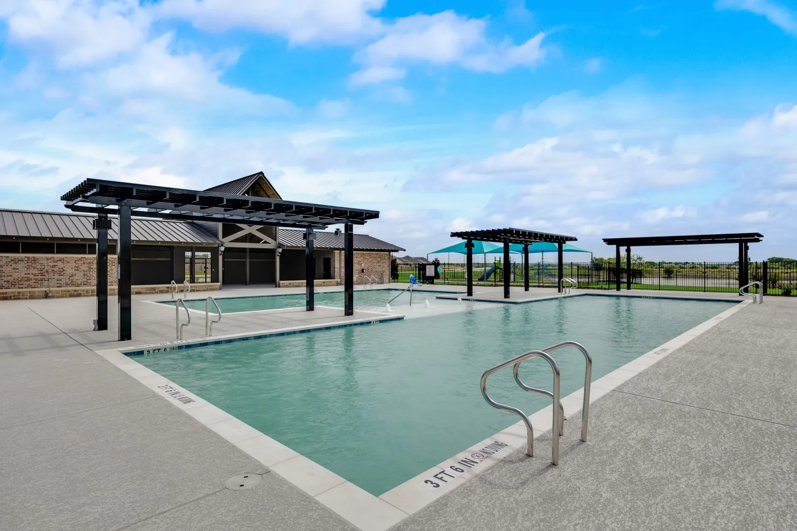 Churchill Amenities - 019