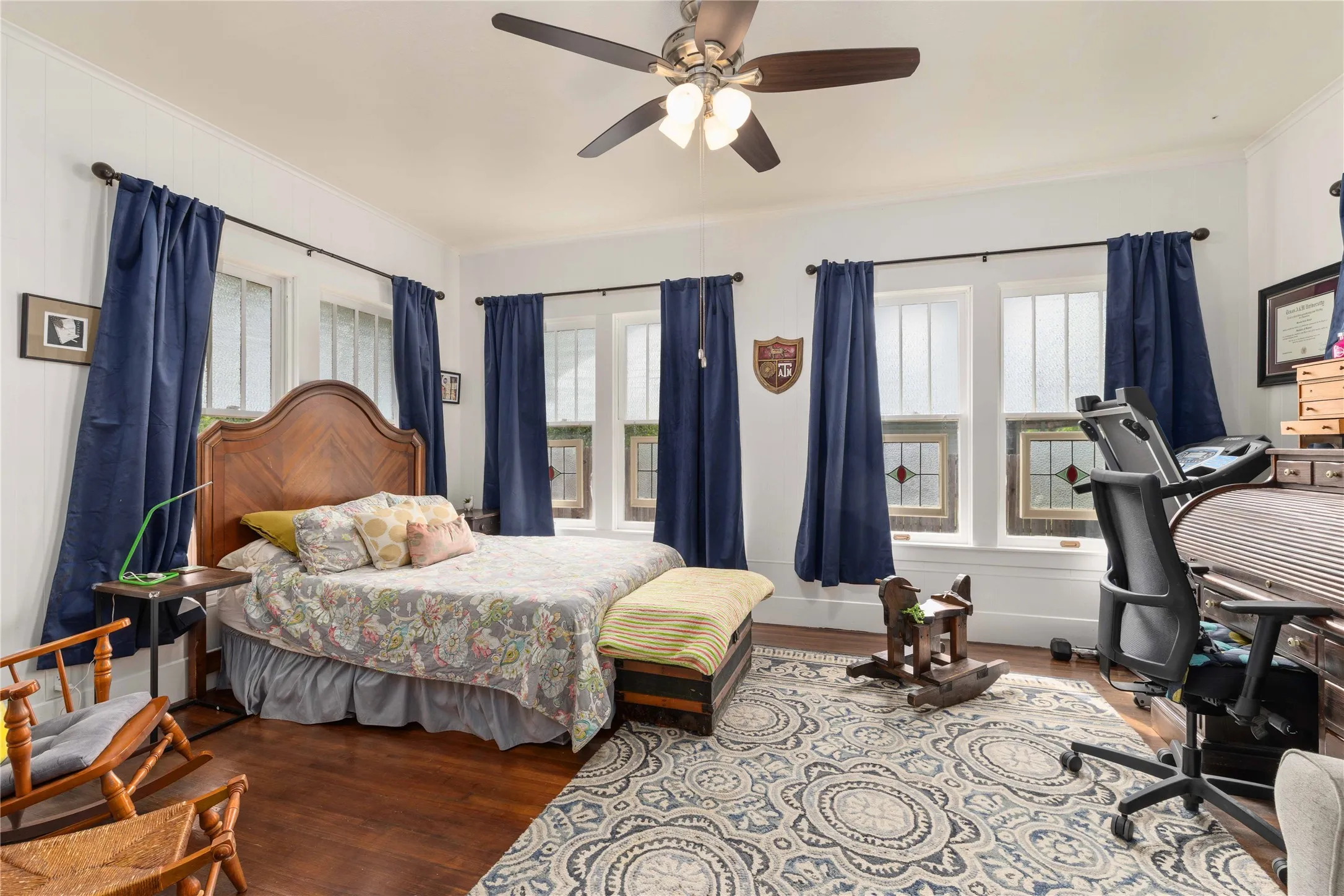 Office For Sale in Brown County , 1700 Austin Avenue, Brownwood, Texas 76801, 0, 0, Garage spaces, 2,975 Sqft, built in 1914, mls#21278744, Real Estate Agent in Brownwood, Homes For Sale in Brown county, Homes For Sale in Brownwood, Realtor in Brownwood Texas, Real Estate Brokerage Independent Realty Texas, Luminita Cordes Realtor