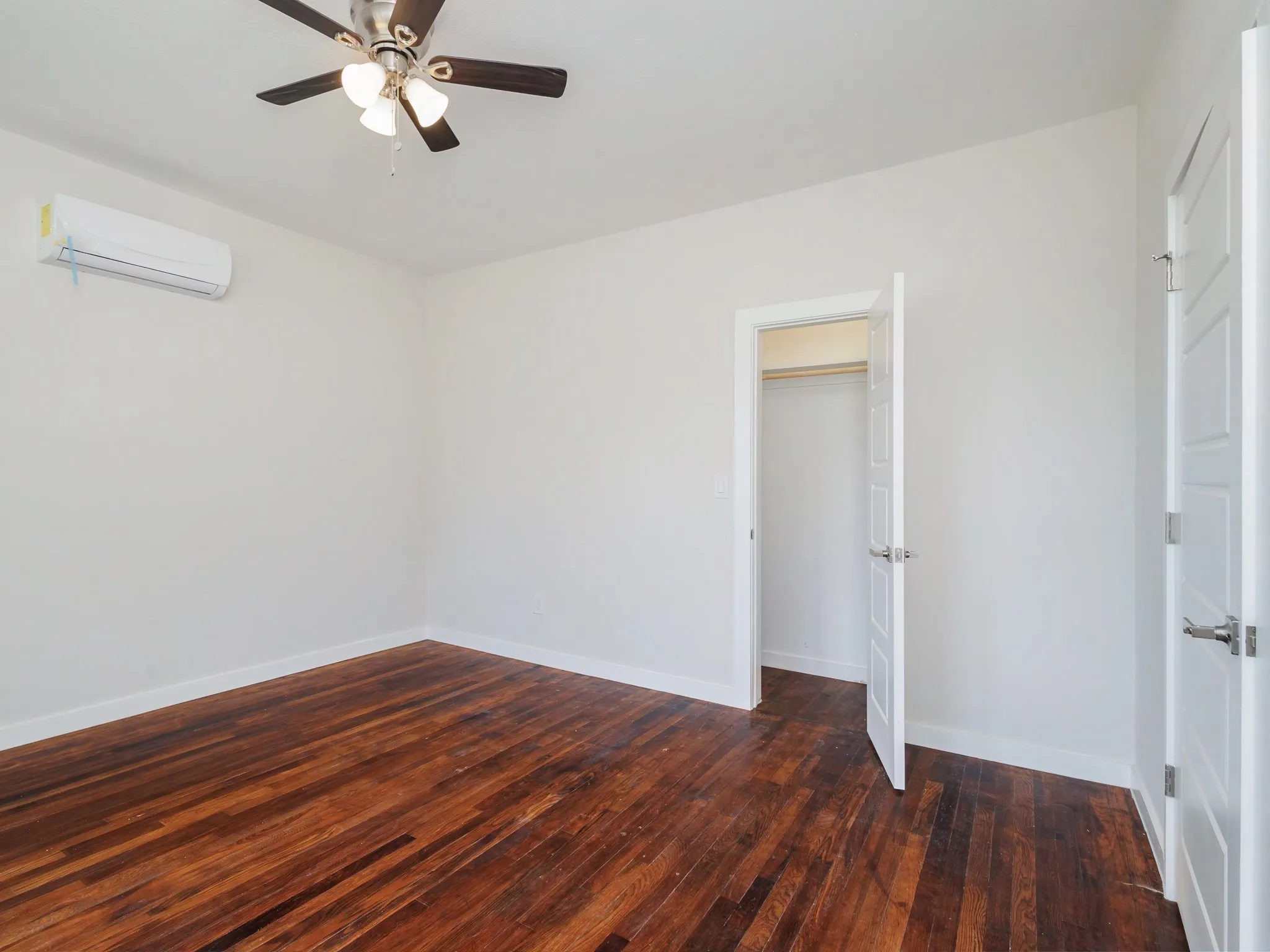 Single Family Residence For Sale in Brown County , 1617 6th Street, Brownwood, Texas 76801, 4 Bedroom, 2 Bathroom, Garage spaces, 2,048 Sqft, built in 0, mls#21295180, Real Estate Agent in Brownwood, Homes For Sale in Brown county, Homes For Sale in Brownwood, Realtor in Brownwood Texas, Real Estate Brokerage Independent Realty Texas, Luminita Cordes Realtor