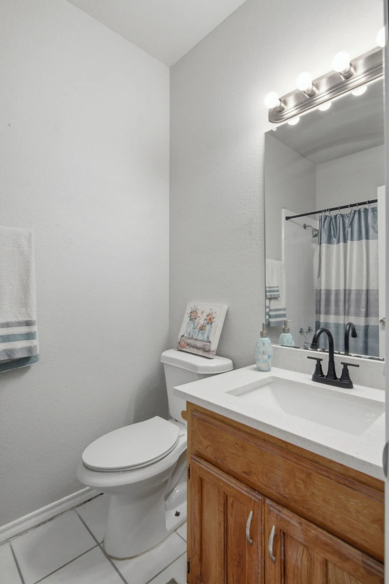 Single Family Residence For Rent in Tarrant County , 6317 Rockhaven Drive, Fort Worth, Texas 76179, 3 Bedroom, 2 Bathroom, 2 Garage spaces, 1,454 Sqft, built in 1994, mls#21295240, Real Estate Agent in Fort Worth, Homes For Rent in Tarrant county, Homes For Rent in Fort Worth, Realtor in Fort Worth Texas, Real Estate Brokerage Independent Realty Texas, Luminita Cordes Realtor