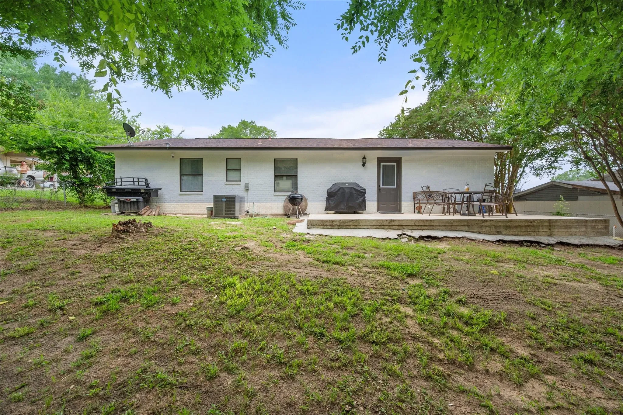 Single Family Residence For Sale in Henderson County , 6060 CR 3925, Athens, Texas 75752, 3 Bedroom, 2 Bathroom, Garage spaces, 1,036 Sqft, built in 1982, mls#21295109, Real Estate Agent in Athens, Homes For Sale in Henderson county, Homes For Sale in Athens, Realtor in Athens Texas, Real Estate Brokerage Independent Realty Texas, Luminita Cordes Realtor