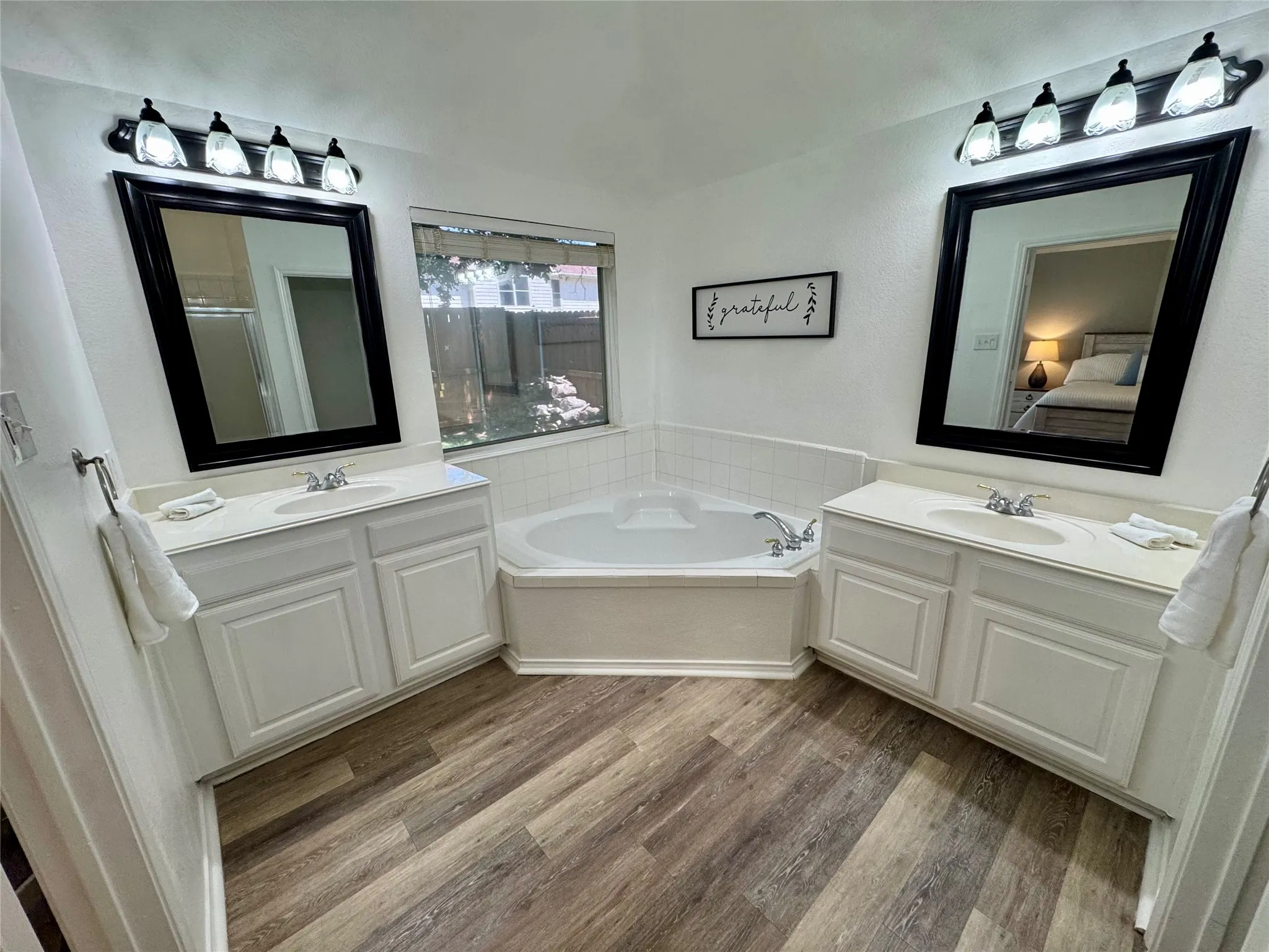 Single Family Residence For Sale in Denton County , 3841 Centenary Drive, Denton, Texas 76210, 4 Bedroom, 3 Bathroom, 2 Garage spaces, 2,480 Sqft, built in 1999, mls#21284162, Real Estate Agent in Denton, Homes For Sale in Denton county, Homes For Sale in Denton, Realtor in Denton Texas, Real Estate Brokerage Independent Realty Texas, Luminita Cordes Realtor