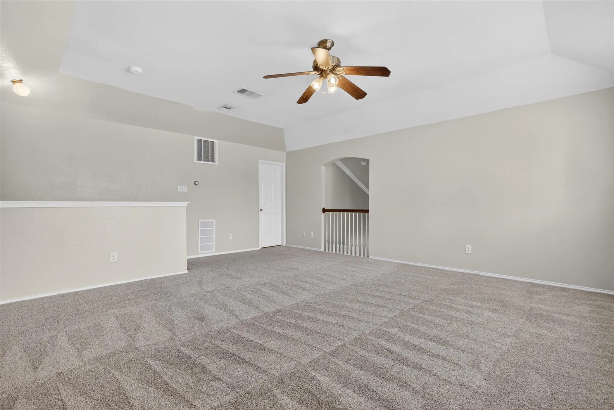 Single Family Residence For Sale in Denton County , 3841 Centenary Drive, Denton, Texas 76210, 4 Bedroom, 3 Bathroom, 2 Garage spaces, 2,480 Sqft, built in 1999, mls#21284162, Real Estate Agent in Denton, Homes For Sale in Denton county, Homes For Sale in Denton, Realtor in Denton Texas, Real Estate Brokerage Independent Realty Texas, Luminita Cordes Realtor