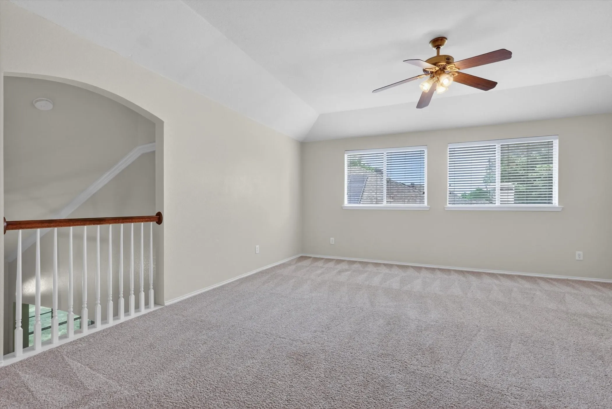 Single Family Residence For Sale in Denton County , 3841 Centenary Drive, Denton, Texas 76210, 4 Bedroom, 3 Bathroom, 2 Garage spaces, 2,480 Sqft, built in 1999, mls#21284162, Real Estate Agent in Denton, Homes For Sale in Denton county, Homes For Sale in Denton, Realtor in Denton Texas, Real Estate Brokerage Independent Realty Texas, Luminita Cordes Realtor