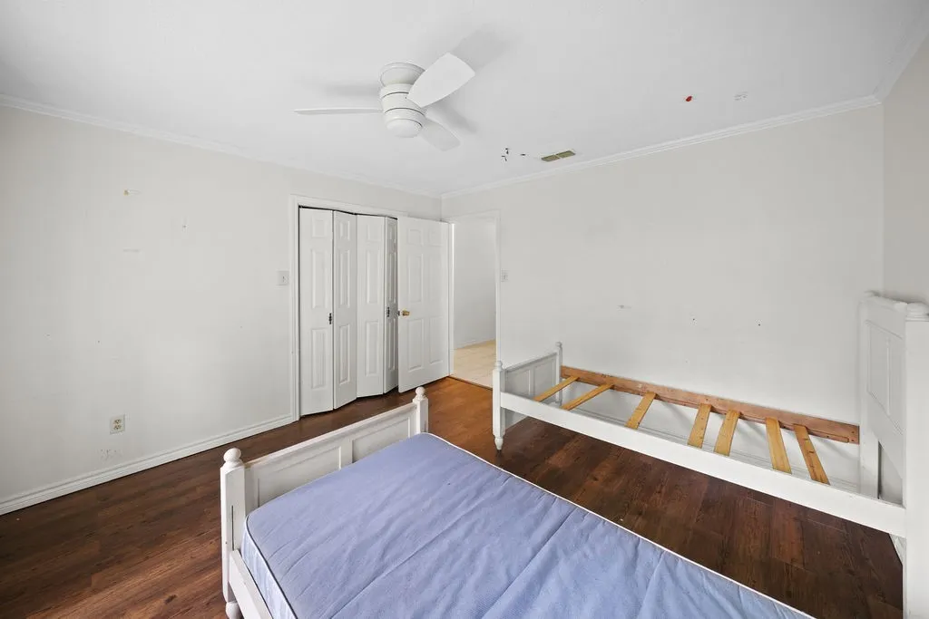 Single Family Residence For Sale in Smith County , 15060 Willowwood Drive, Tyler, Texas 75703, 3 Bedroom, 2 Bathroom, 2 Garage spaces, 1,768 Sqft, built in 1983, mls#21291478, Real Estate Agent in Tyler, Homes For Sale in Smith county, Homes For Sale in Tyler, Realtor in Tyler Texas, Real Estate Brokerage Independent Realty Texas, Luminita Cordes Realtor