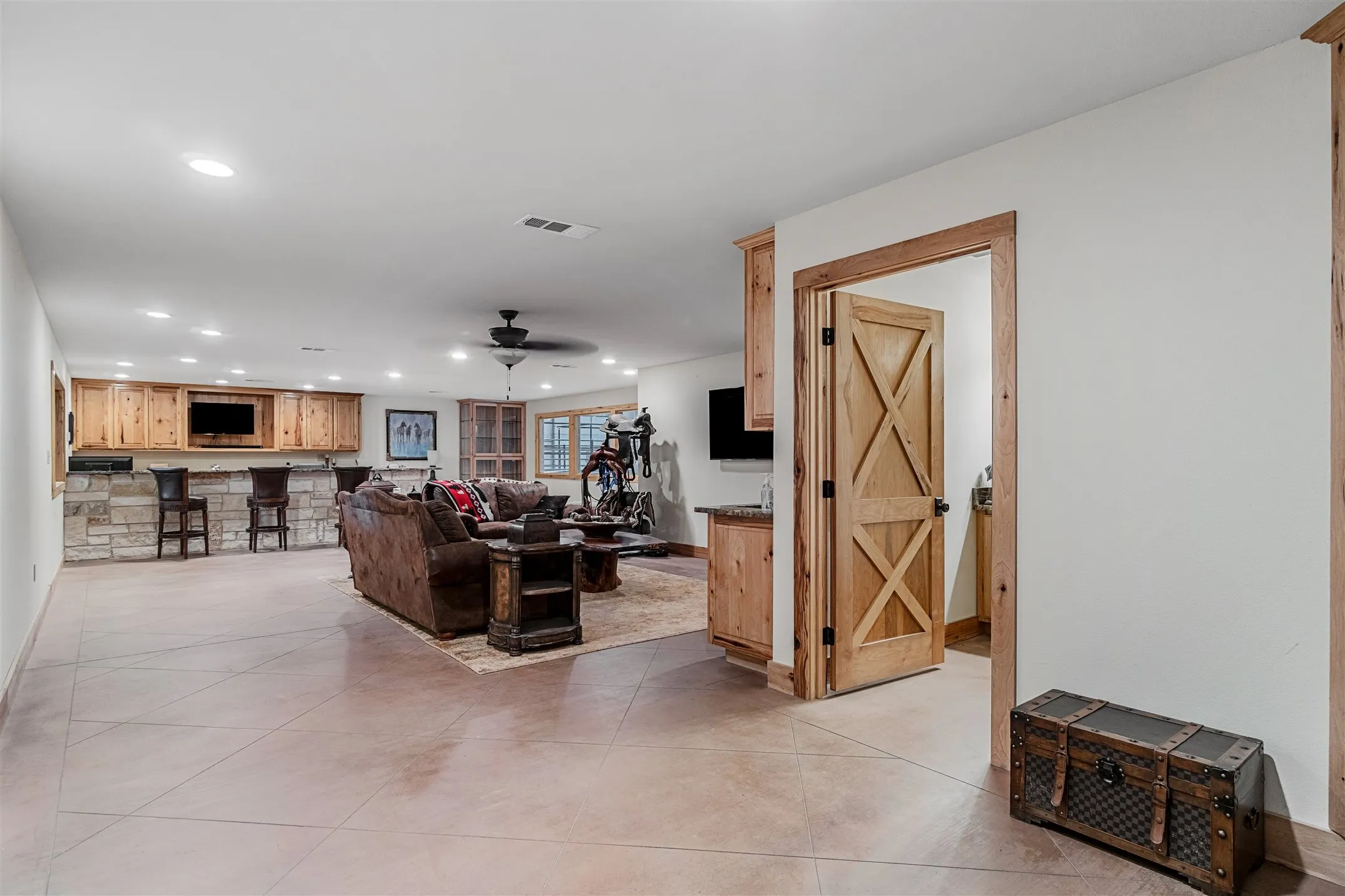 Ranch For Sale in Van Zandt County , 000 Vz County Road 2511, Canton, Texas 75103, 0, 0, Garage spaces, 0 Sqft, built in 2013, Price $2,249,000, mls#21295309, Real Estate Agent in Canton, Homes For Sale in Van Zandt county, Homes For Sale in Canton, Realtor in Canton Texas, Real Estate Brokerage Independent Realty Texas, Luminita Cordes Realtor