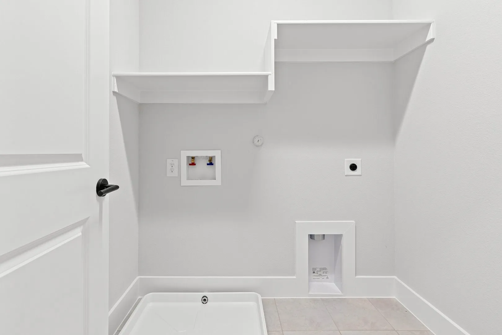 032-2884Enfield-TheColony-TX-75056-Laundry.jpg-SMALL