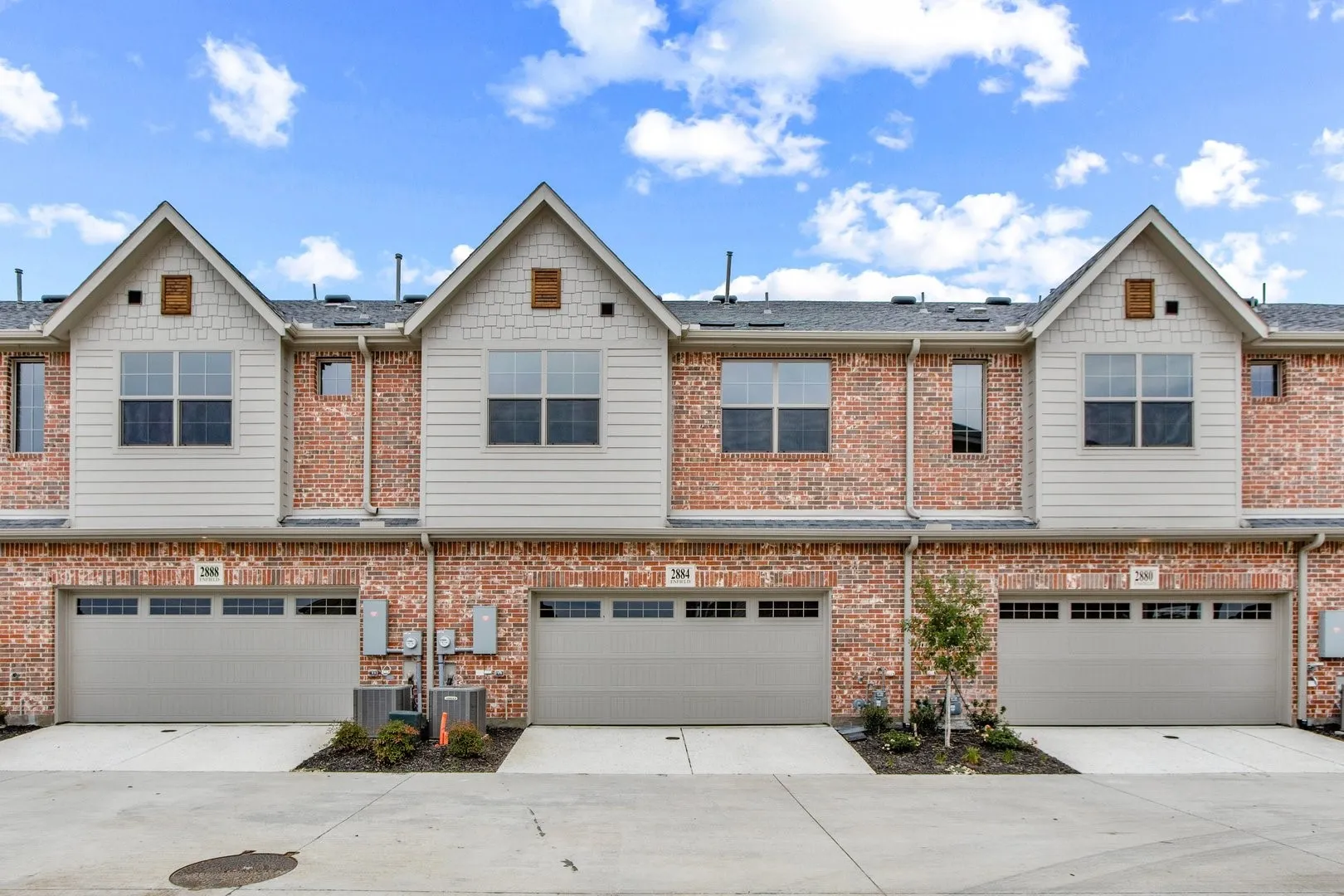 033-2884Enfield-TheColony-TX-75056-Exterior.jpg-SMALL - Copy