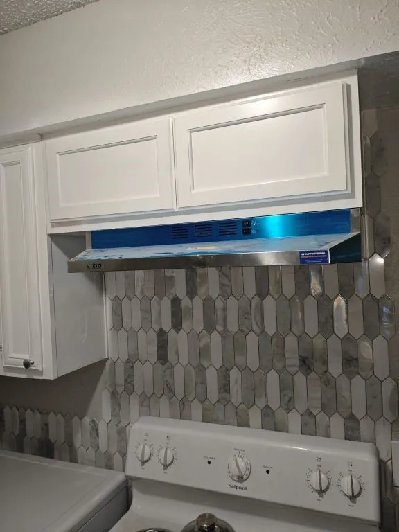 Condominium For Sale in Dallas County , 9696 Walnut Street 1201, Dallas, Texas 75243, 2 Bedroom, 2 Bathroom, Garage spaces, 903 Sqft, built in 1981, mls#21295323, Real Estate Agent in Dallas, Homes For Sale in Dallas county, Homes For Sale in Dallas, Realtor in Dallas Texas, Real Estate Brokerage Independent Realty Texas, Luminita Cordes Realtor