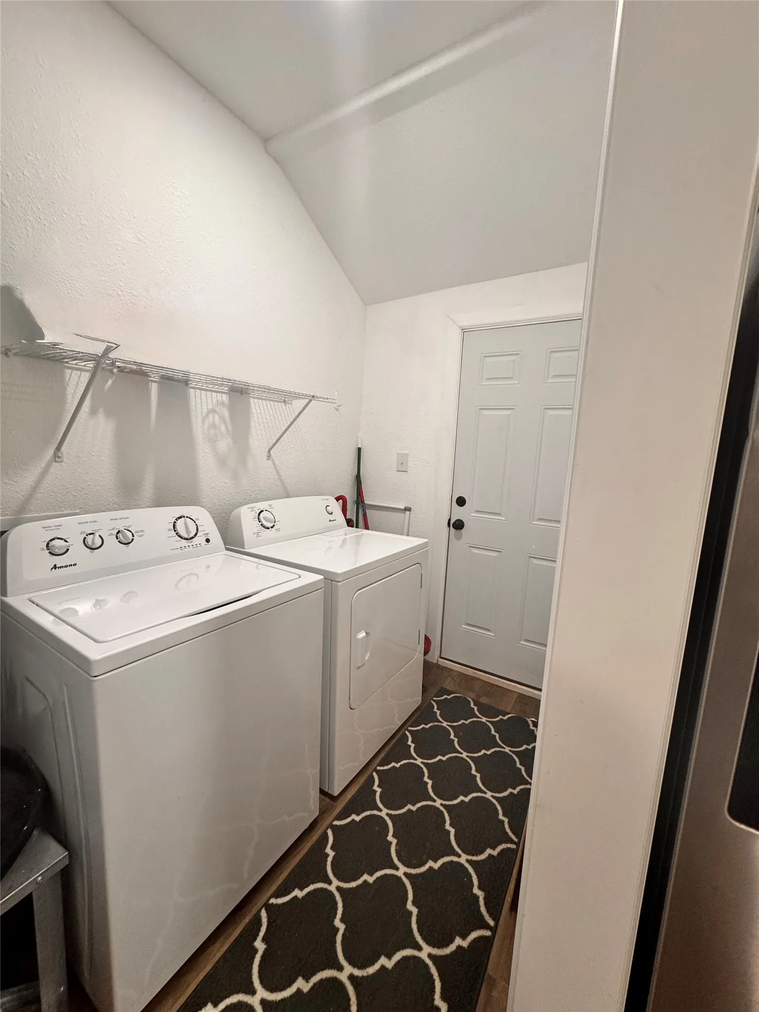 Single Family Residence For Rent in Tarrant County , 2005 May Street, Fort Worth, Texas 76110, 4 Bedroom, 3 Bathroom, Garage spaces, 1,509 Sqft, built in 1929, mls#21288758, Real Estate Agent in Fort Worth, Homes For Rent in Tarrant county, Homes For Rent in Fort Worth, Realtor in Fort Worth Texas, Real Estate Brokerage Independent Realty Texas, Luminita Cordes Realtor
