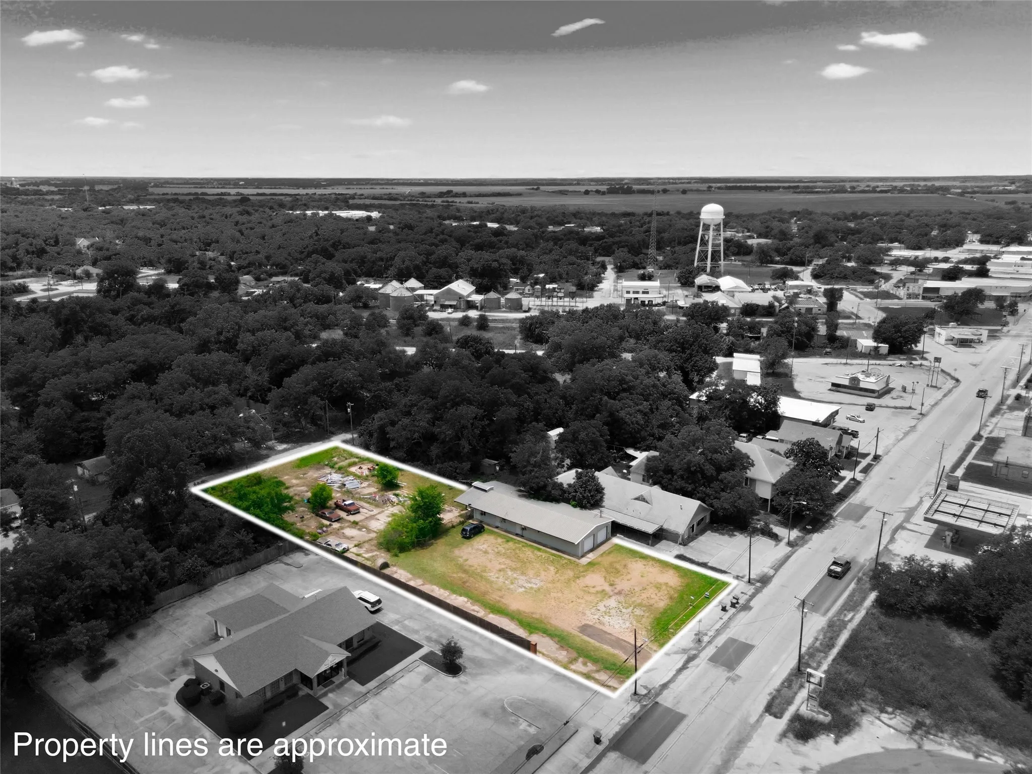 For Sale in Falls County , 408 Live Oak St Street, Marlin, Texas 76661, 0, 0, Garage spaces, 0 Sqft, built in 0, mls#21295394, Real Estate Agent in Marlin, Homes For Sale in Falls county, Homes For Sale in Marlin, Realtor in Marlin Texas, Real Estate Brokerage Independent Realty Texas, Luminita Cordes Realtor