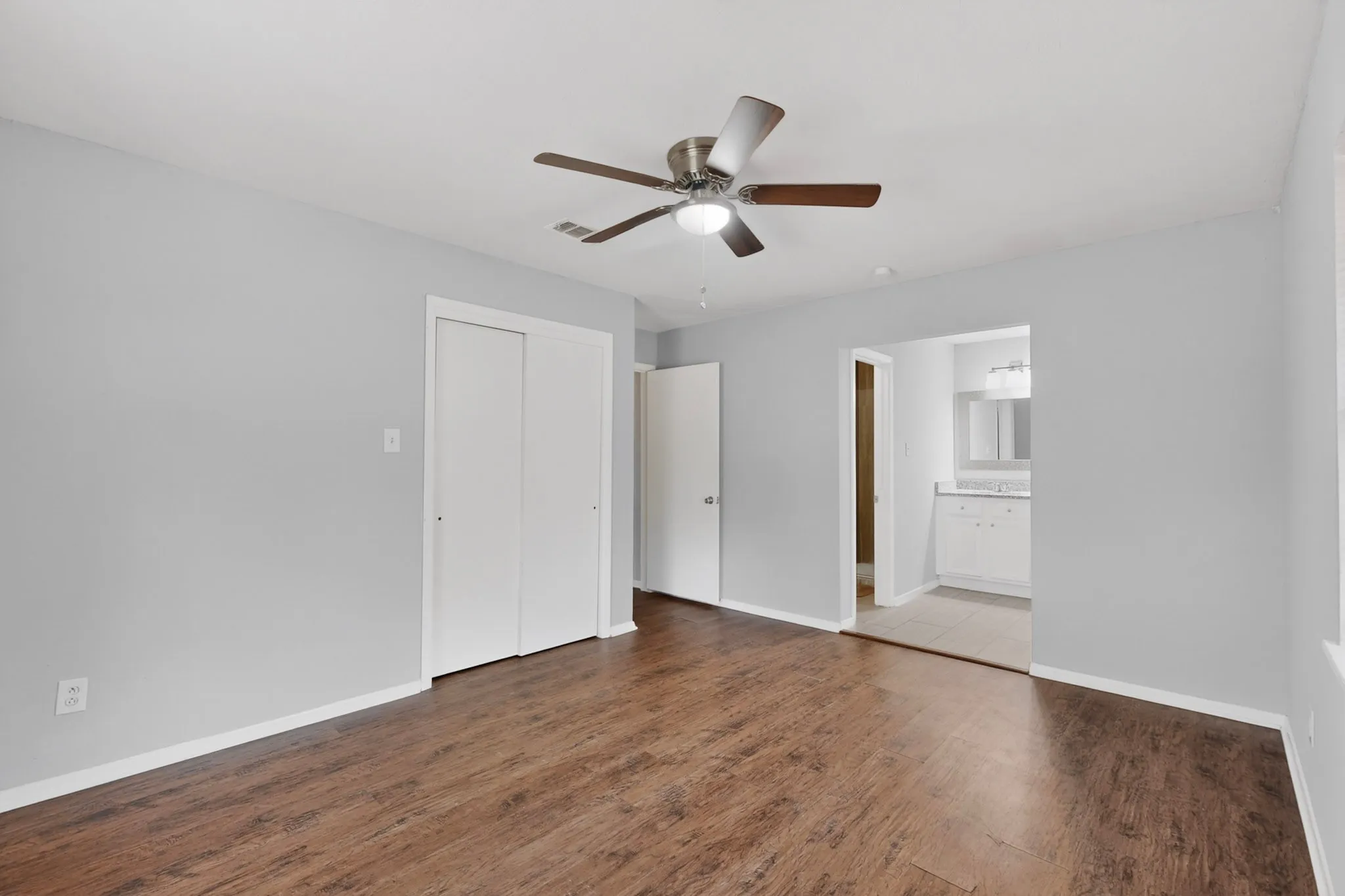 Single Family Residence For Rent in Collin County , 4330 FM 75 Road, Princeton, Texas 75407, 4 Bedroom, 2 Bathroom, 2 Garage spaces, 1,832 Sqft, built in 1965, mls#21295437, Real Estate Agent in Princeton, Homes For Rent in Collin county, Homes For Rent in Princeton, Realtor in Princeton Texas, Real Estate Brokerage Independent Realty Texas, Luminita Cordes Realtor
