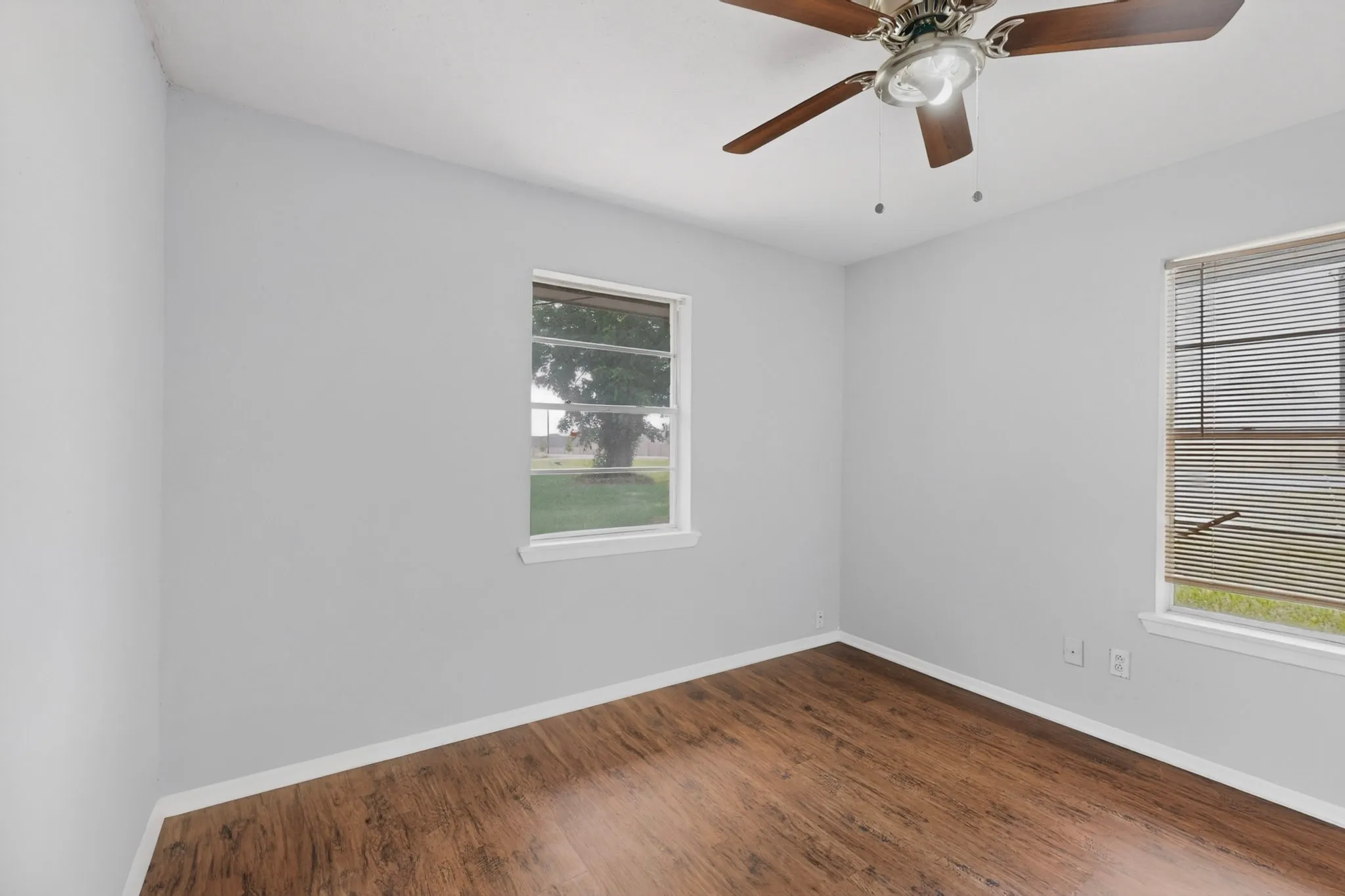 Single Family Residence For Rent in Collin County , 4330 FM 75 Road, Princeton, Texas 75407, 4 Bedroom, 2 Bathroom, 2 Garage spaces, 1,832 Sqft, built in 1965, mls#21295437, Real Estate Agent in Princeton, Homes For Rent in Collin county, Homes For Rent in Princeton, Realtor in Princeton Texas, Real Estate Brokerage Independent Realty Texas, Luminita Cordes Realtor