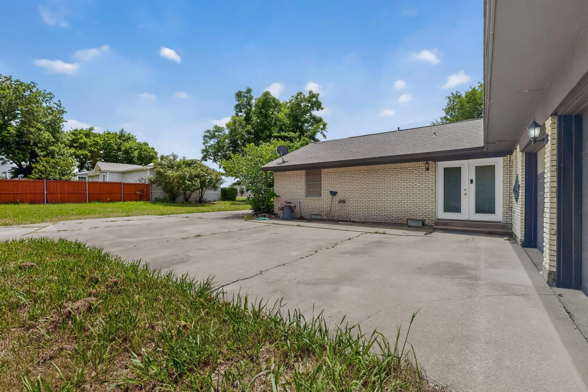Single Family Residence For Rent in Collin County , 4330 FM 75 Road, Princeton, Texas 75407, 4 Bedroom, 2 Bathroom, 2 Garage spaces, 1,832 Sqft, built in 1965, mls#21295437, Real Estate Agent in Princeton, Homes For Rent in Collin county, Homes For Rent in Princeton, Realtor in Princeton Texas, Real Estate Brokerage Independent Realty Texas, Luminita Cordes Realtor