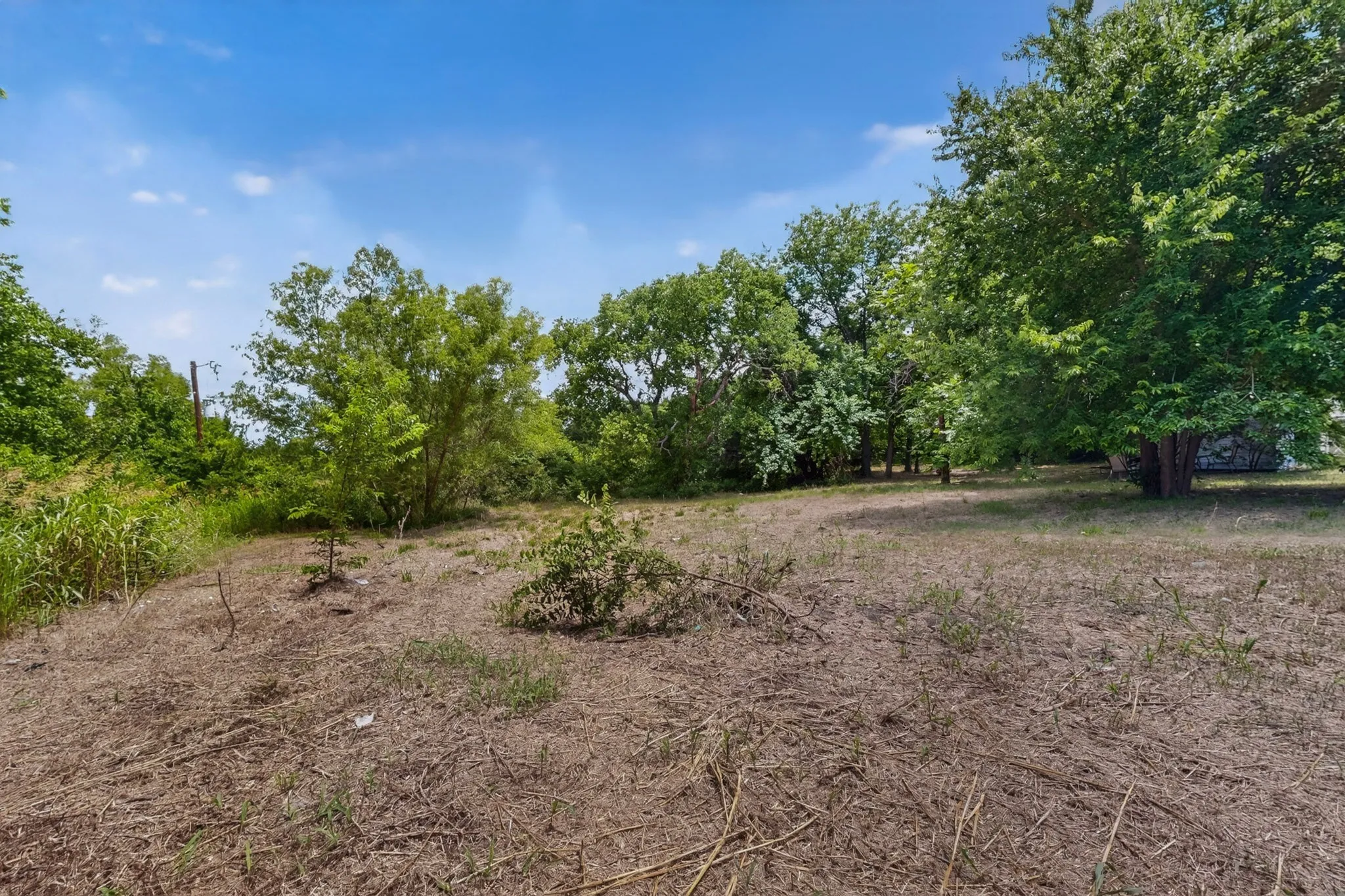 Single Family Residence For Rent in Collin County , 4330 FM 75 Road, Princeton, Texas 75407, 4 Bedroom, 2 Bathroom, 2 Garage spaces, 1,832 Sqft, built in 1965, mls#21295437, Real Estate Agent in Princeton, Homes For Rent in Collin county, Homes For Rent in Princeton, Realtor in Princeton Texas, Real Estate Brokerage Independent Realty Texas, Luminita Cordes Realtor