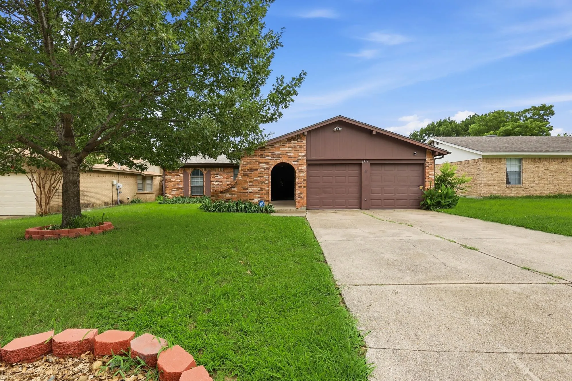 Single Family Residence For Sale in Tarrant County , 6536 Windrock, Watauga, Texas 76148, 3 Bedrooms, 2 Bathrooms, 2 Garage spaces, 1,173 Sqft, built in 1976, Price $274,900, mls#21290663, Real Estate Agent in Watauga, Homes For Sale in Tarrant county, Homes For Sale in Watauga, Realtor in Watauga Texas, Real Estate Brokerage Independent Realty Texas, Luminita Cordes Realtor