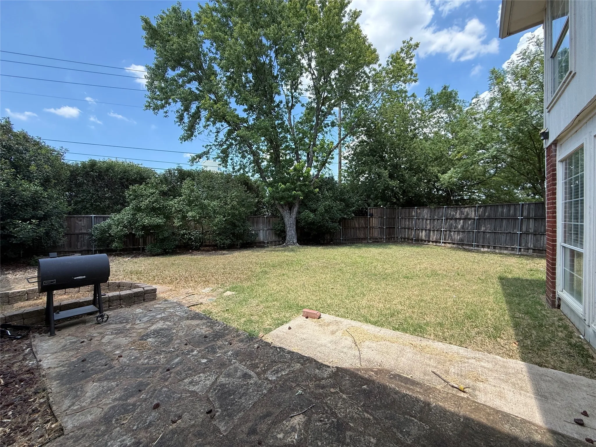 Single Family Residence For Rent in Collin County , 10700 Jackson, Frisco, Texas 75035, 3 Bedroom, 3 Bathroom, 2 Garage spaces, 2,680 Sqft, built in 1994, mls#21289488, Real Estate Agent in Frisco, Homes For Rent in Collin county, Homes For Rent in Frisco, Realtor in Frisco Texas, Real Estate Brokerage Independent Realty Texas, Luminita Cordes Realtor