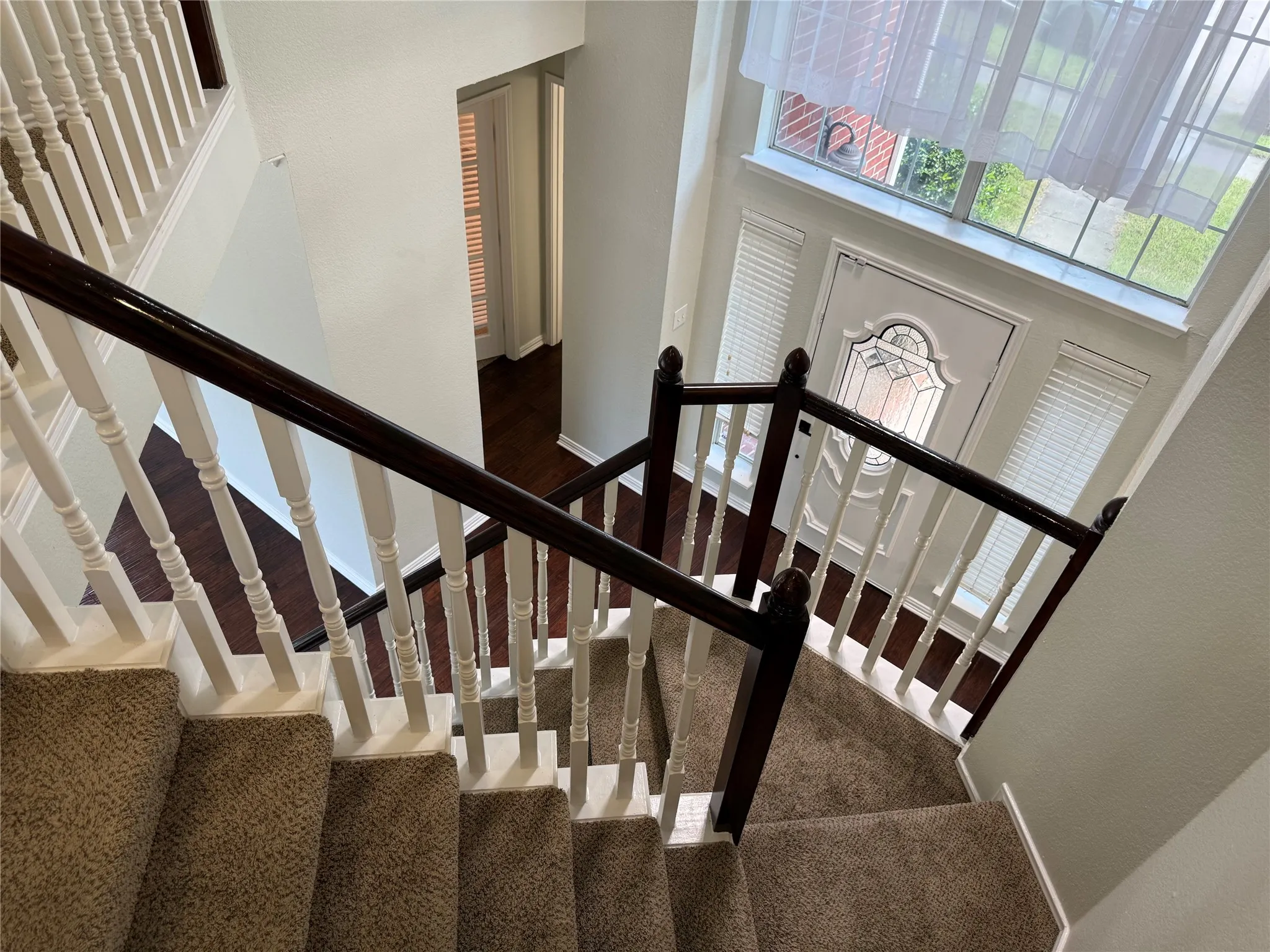 Single Family Residence For Rent in Collin County , 10700 Jackson, Frisco, Texas 75035, 3 Bedroom, 3 Bathroom, 2 Garage spaces, 2,680 Sqft, built in 1994, mls#21289488, Real Estate Agent in Frisco, Homes For Rent in Collin county, Homes For Rent in Frisco, Realtor in Frisco Texas, Real Estate Brokerage Independent Realty Texas, Luminita Cordes Realtor