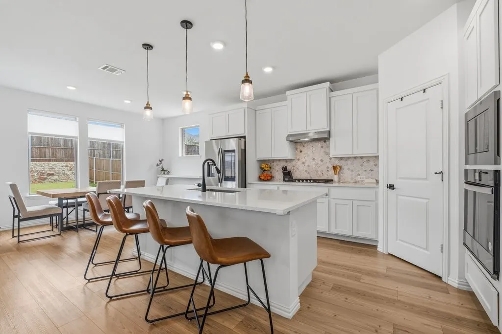 Single Family Residence For Sale in Kaufman County , 1730 Coachman Drive, Forney, Texas 75126, 5 Bedroom, 4 Bathroom, 2 Garage spaces, 2,546 Sqft, built in 2024, mls#21295469, Real Estate Agent in Forney, Homes For Sale in Kaufman county, Homes For Sale in Forney, Realtor in Forney Texas, Real Estate Brokerage Independent Realty Texas, Luminita Cordes Realtor