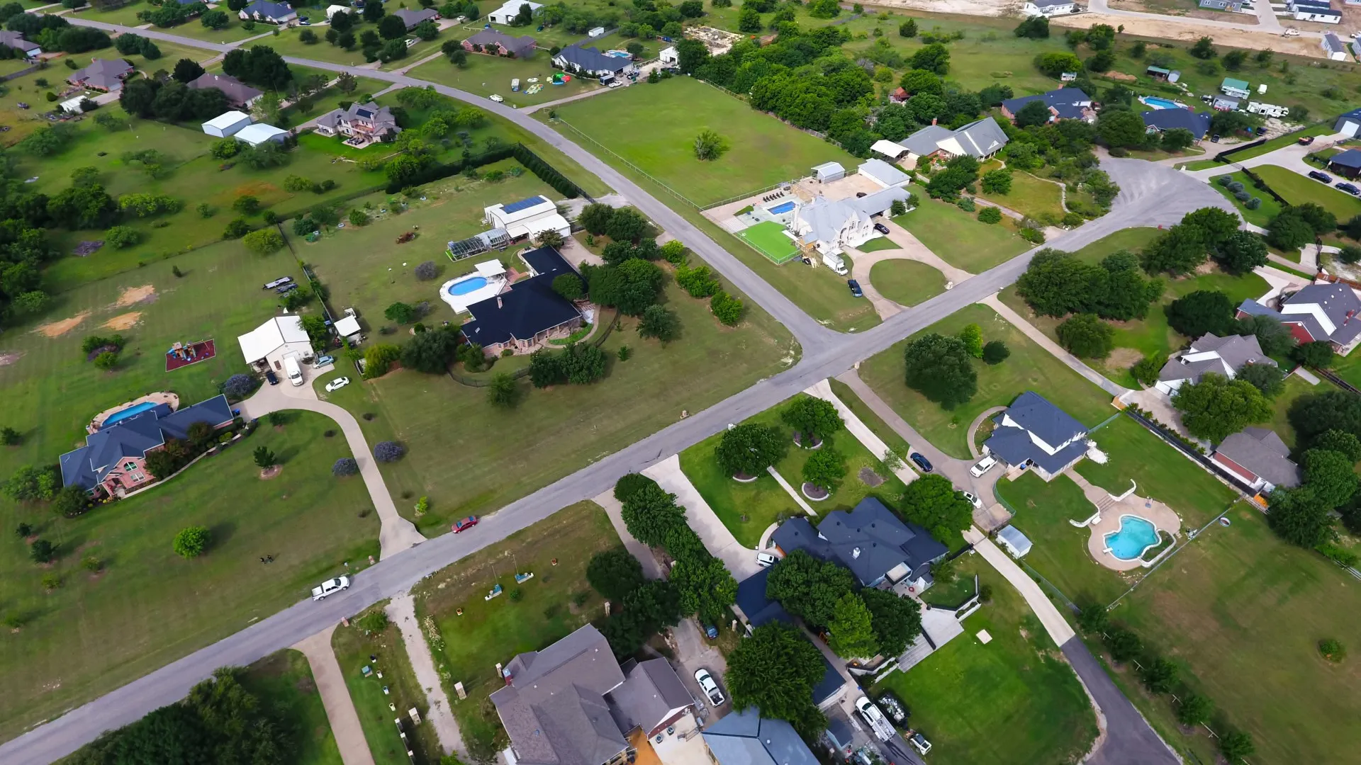Single Family Residence For Sale in Tarrant County , 1109 Colina Vista Lane, Crowley, Texas 76036, 9 Bedroom, 13 Bathroom, 2 Garage spaces, 13,277 Sqft, built in 1998, mls#21295300, Real Estate Agent in Crowley, Homes For Sale in Tarrant county, Homes For Sale in Crowley, Realtor in Crowley Texas, Real Estate Brokerage Independent Realty Texas, Luminita Cordes Realtor