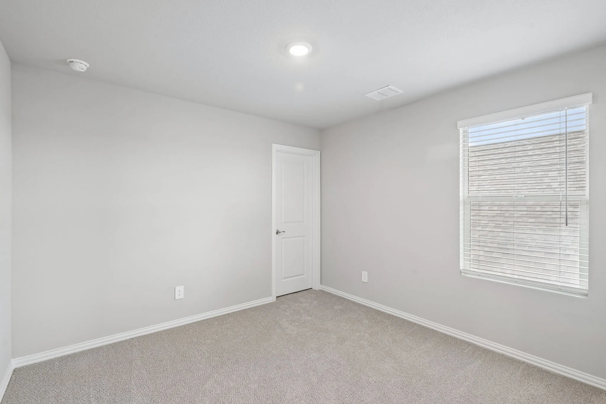 Photo is not of the actual home, but is an inspirational photo of builder’s model home and may depict options, furnishings, and/or decorator features that are not included.