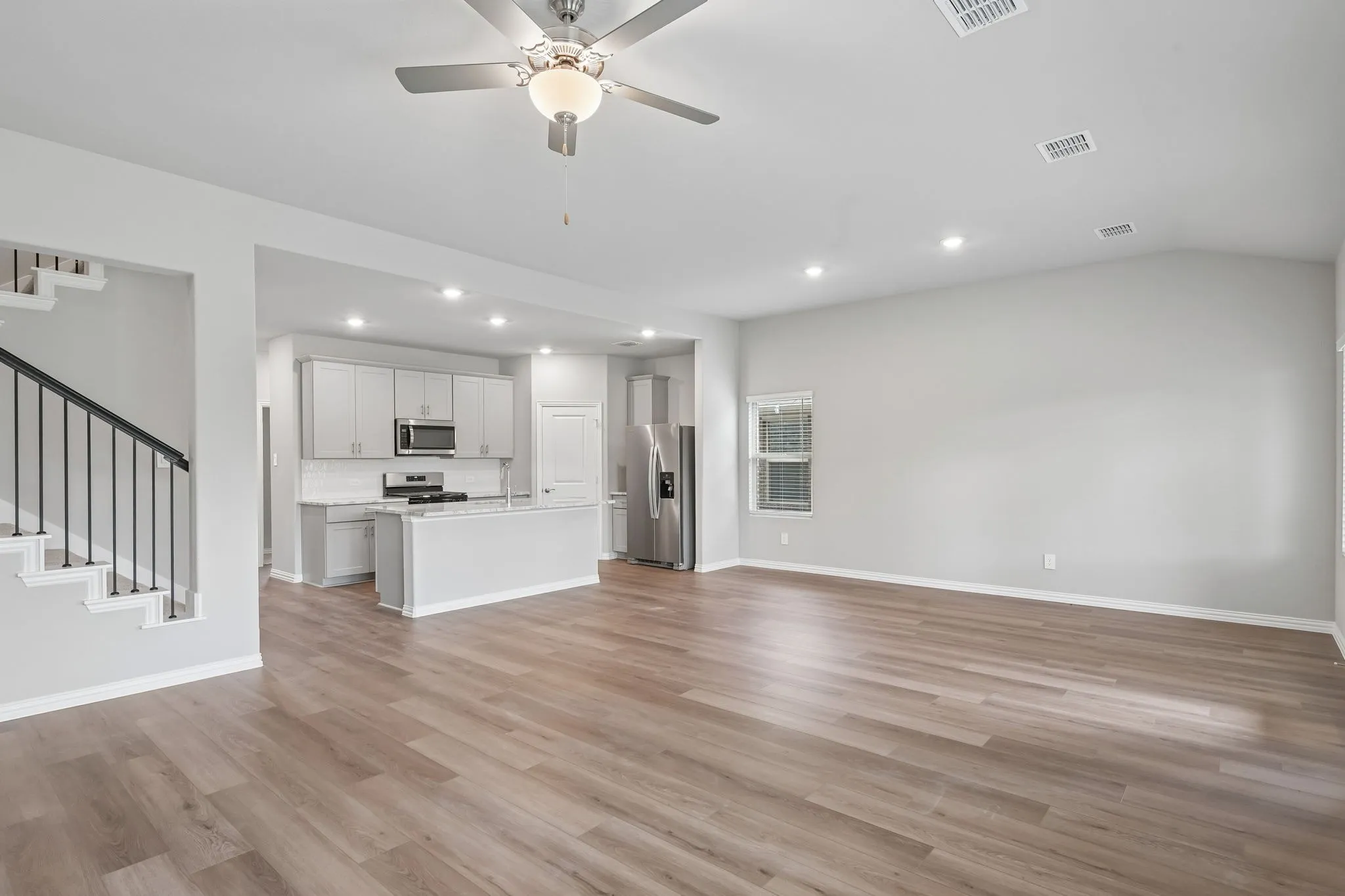 Photo is not of the actual home, but is an inspirational photo of builder’s model home and may depict options, furnishings, and/or decorator features that are not included.