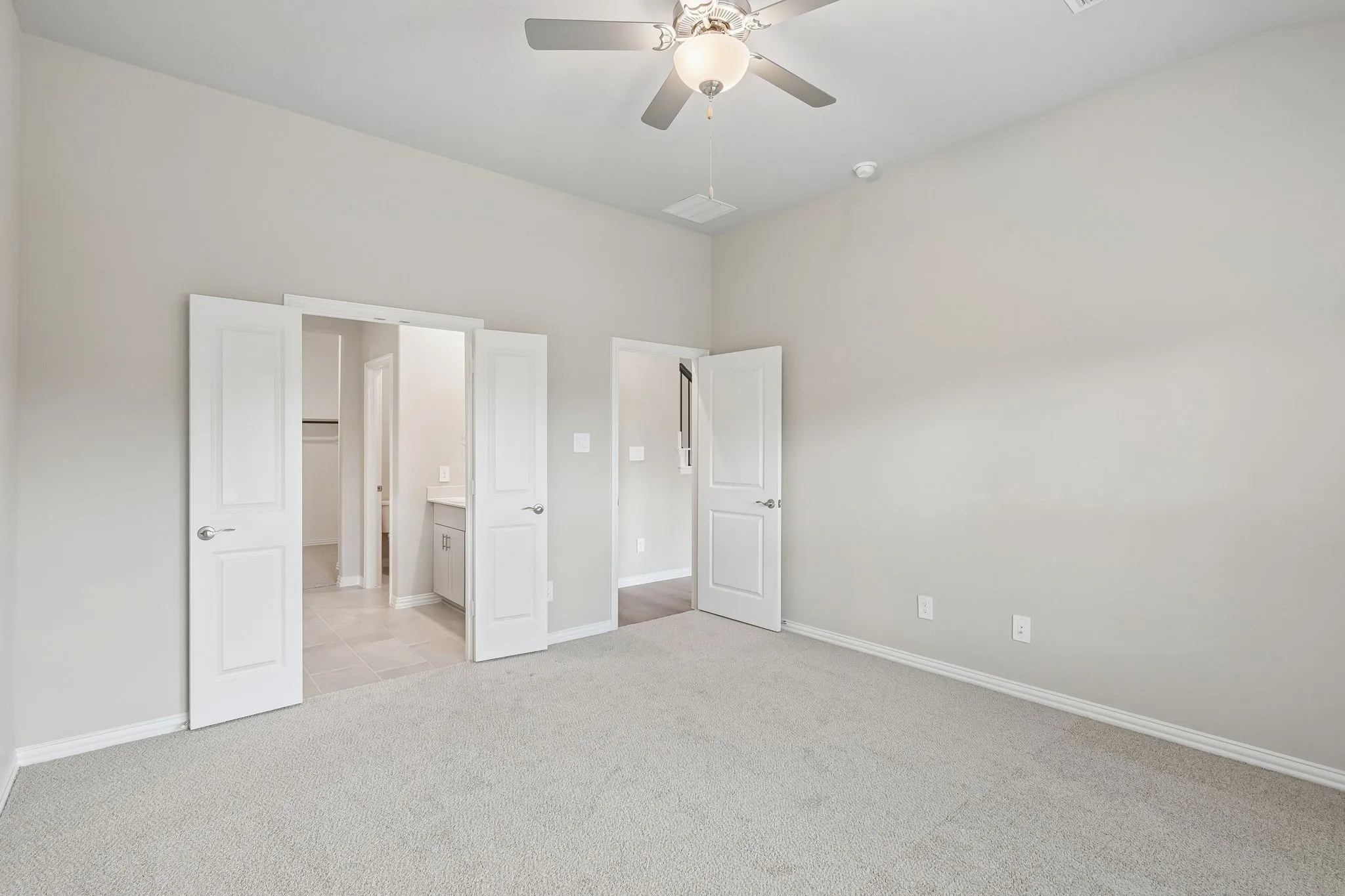 Photo is not of the actual home, but is an inspirational photo of builder’s model home and may depict options, furnishings, and/or decorator features that are not included.