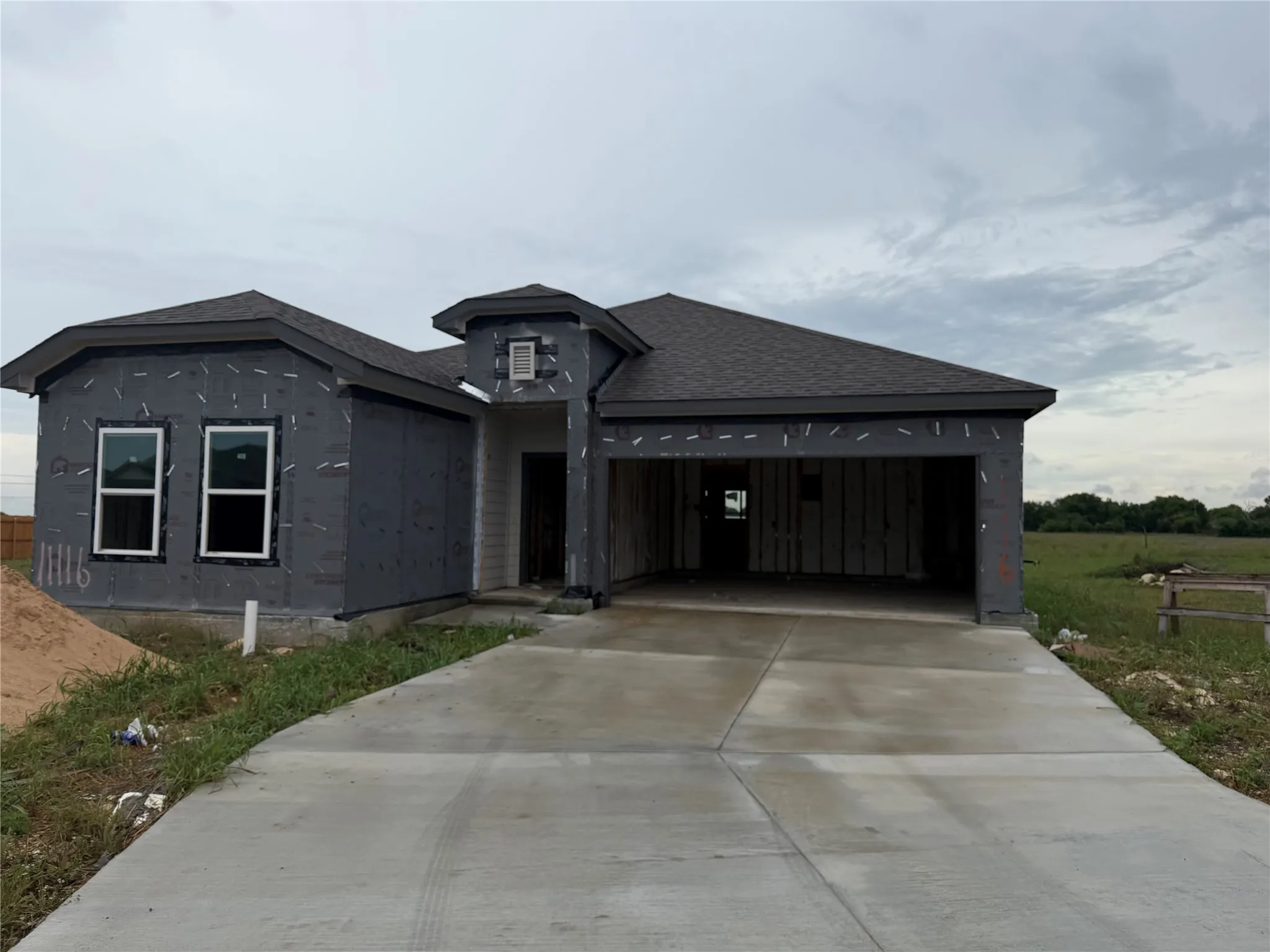 Single Family Residence For Sale in Mc Lennan County , 11116 Undae Court, Waco, Texas 76655, 4 Bedroom, 2 Bathroom, 2 Garage spaces, 1,763 Sqft, built in 2026, mls#21295481, Real Estate Agent in Waco, Homes For Sale in Mc Lennan county, Homes For Sale in Waco, Realtor in Waco Texas, Real Estate Brokerage Independent Realty Texas, Luminita Cordes Realtor