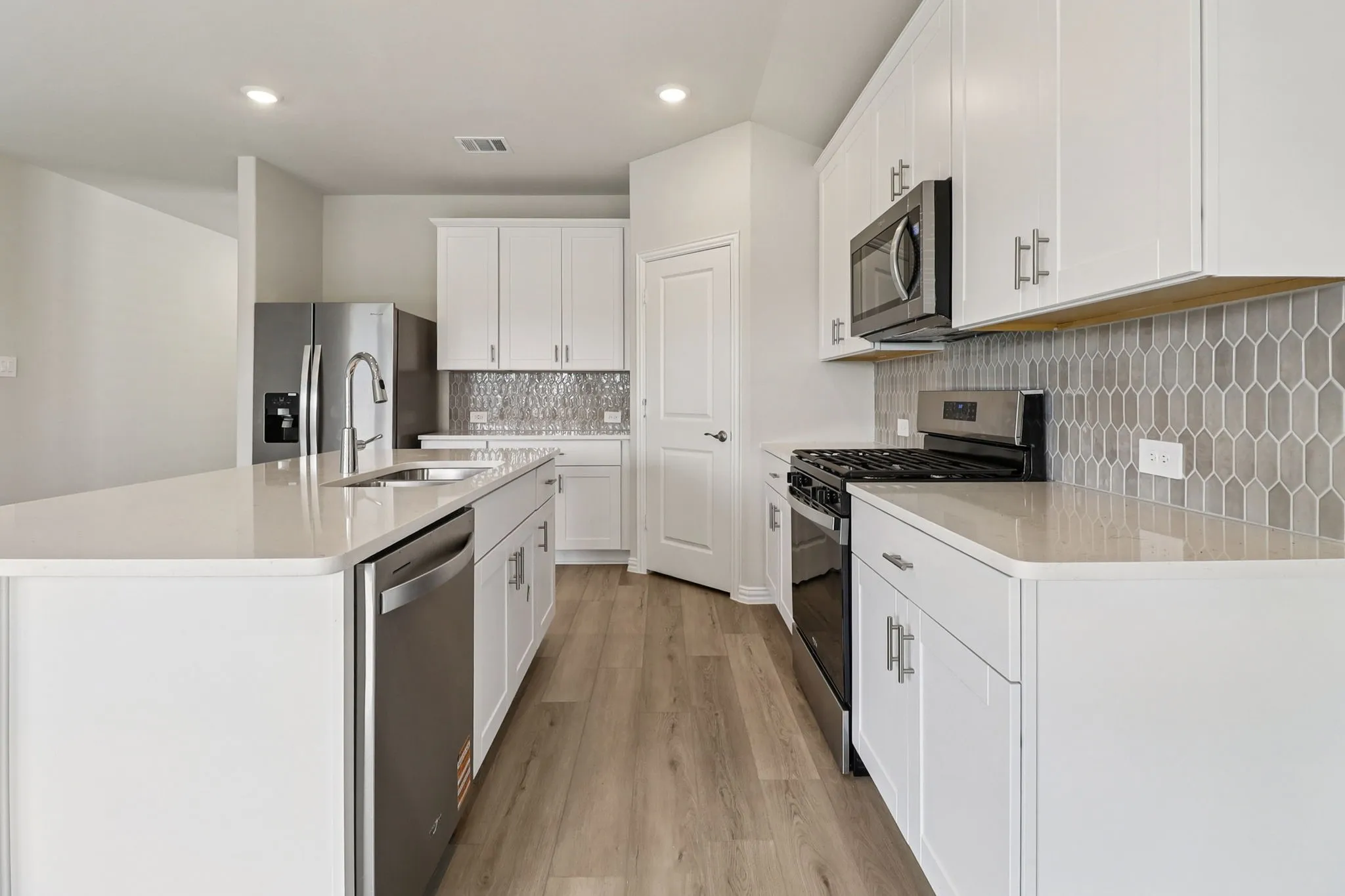 Photo is not of the actual home, but is an inspirational photo of builder’s model home and may depict options, furnishings, and/or decorator features that are not included.
