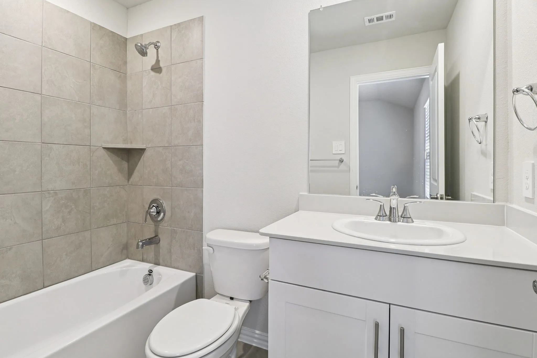 Photo is not of the actual home, but is an inspirational photo of builder’s model home and may depict options, furnishings, and/or decorator features that are not included.