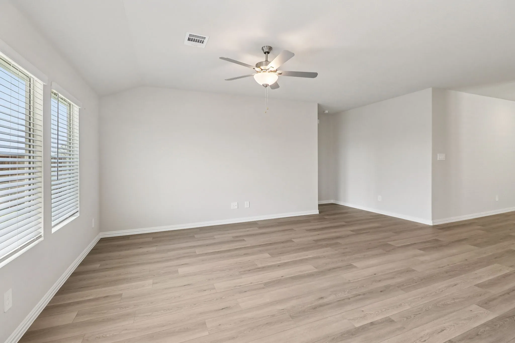 Photo is not of the actual home, but is an inspirational photo of builder’s model home and may depict options, furnishings, and/or decorator features that are not included.