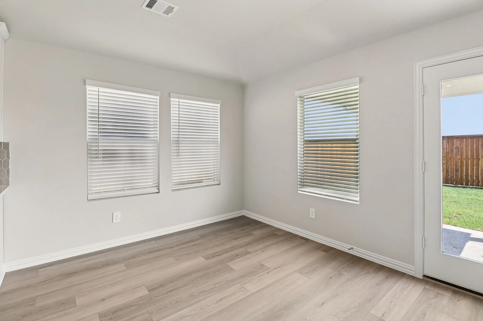 Photo is not of the actual home, but is an inspirational photo of builder’s model home and may depict options, furnishings, and/or decorator features that are not included.