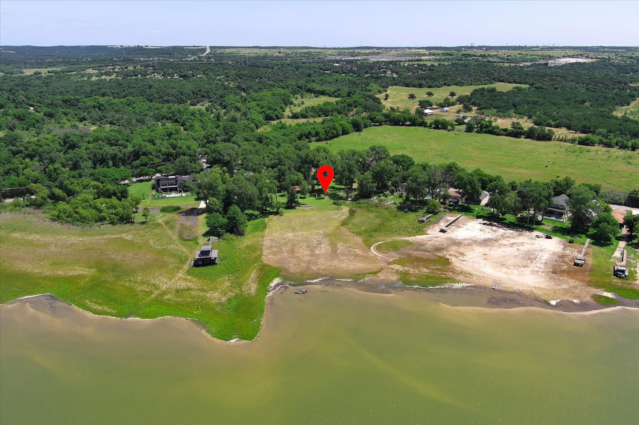 Single Family Residence For Sale in Parker County , 2435 E Lake Drive, Weatherford, Texas 76087, 3 Bedroom, 2 Bathroom, Garage spaces, 1,260 Sqft, built in 1960, mls#21288342, Real Estate Agent in Weatherford, Homes For Sale in Parker county, Homes For Sale in Weatherford, Realtor in Weatherford Texas, Real Estate Brokerage Independent Realty Texas, Luminita Cordes Realtor
