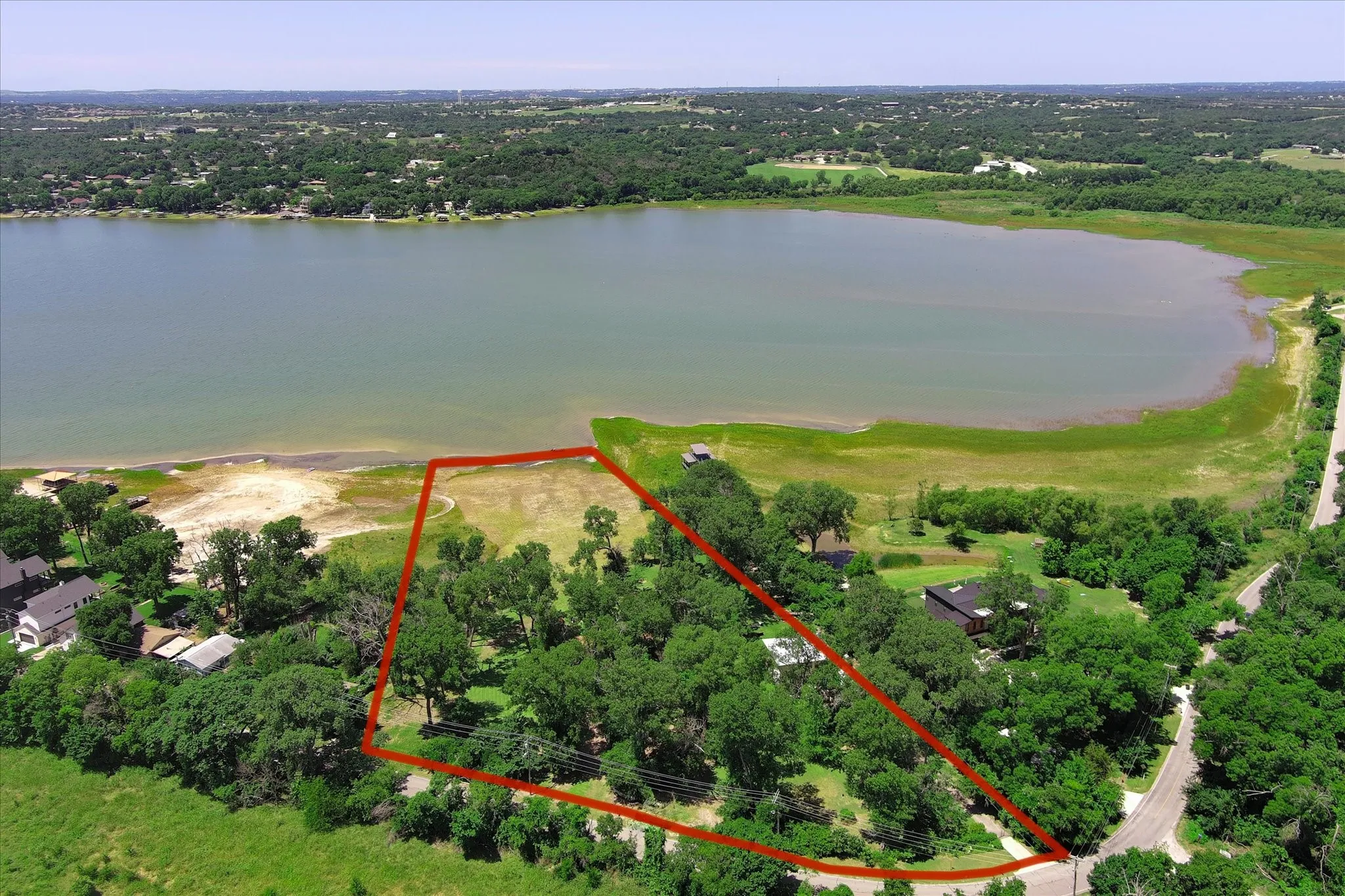 Single Family Residence For Sale in Parker County , 2435 E Lake Drive, Weatherford, Texas 76087, 3 Bedroom, 2 Bathroom, Garage spaces, 1,260 Sqft, built in 1960, mls#21288342, Real Estate Agent in Weatherford, Homes For Sale in Parker county, Homes For Sale in Weatherford, Realtor in Weatherford Texas, Real Estate Brokerage Independent Realty Texas, Luminita Cordes Realtor
