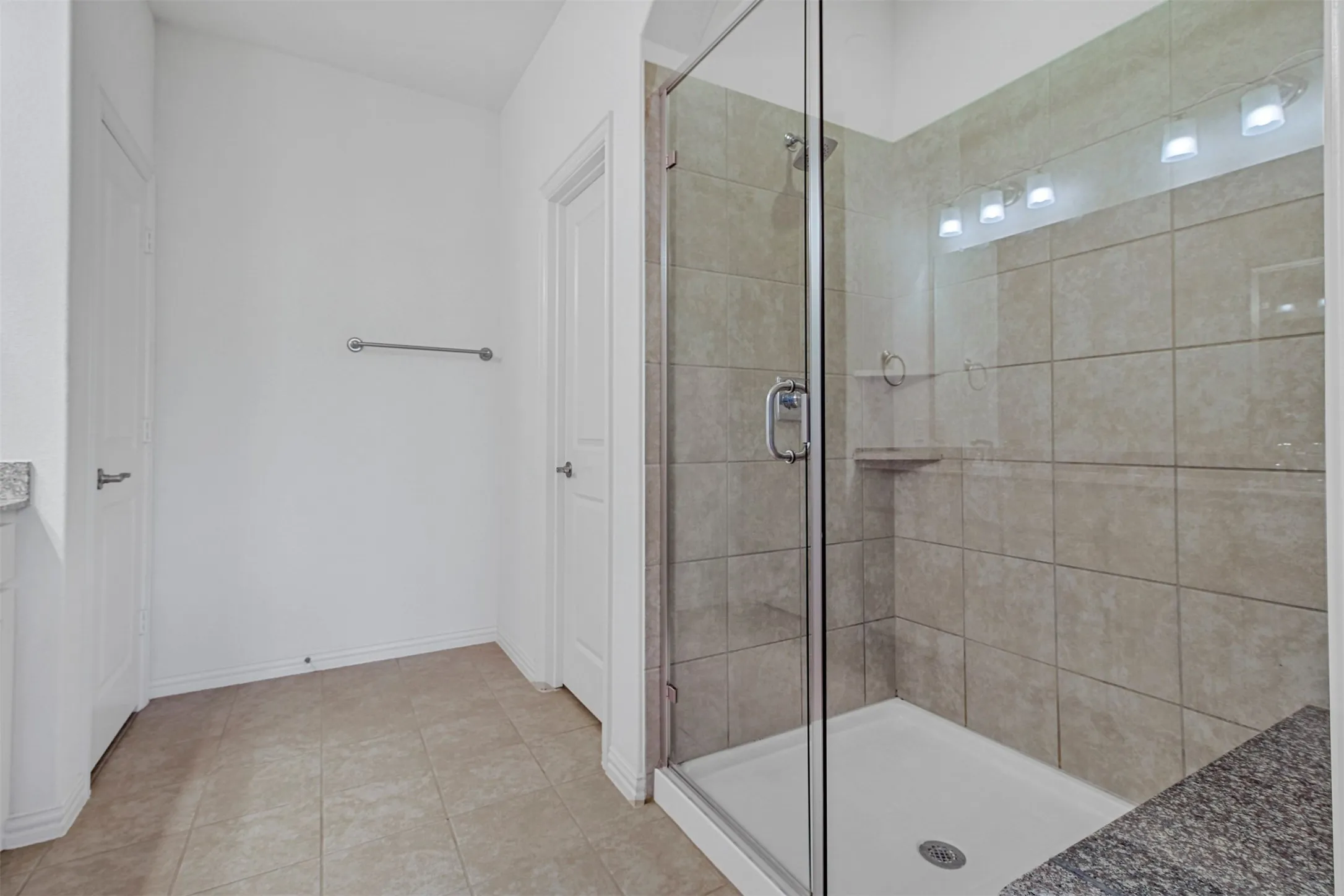 Townhouse For Rent in Collin County , 5208 Mcpherson Lane, Mc Kinney, Texas 75070, 3 Bedroom, 3 Bathroom, 2 Garage spaces, 1,695 Sqft, built in 2018, mls#21295531, Real Estate Agent in Mc Kinney, Homes For Rent in Collin county, Homes For Rent in Mc Kinney, Realtor in Mc Kinney Texas, Real Estate Brokerage Independent Realty Texas, Luminita Cordes Realtor