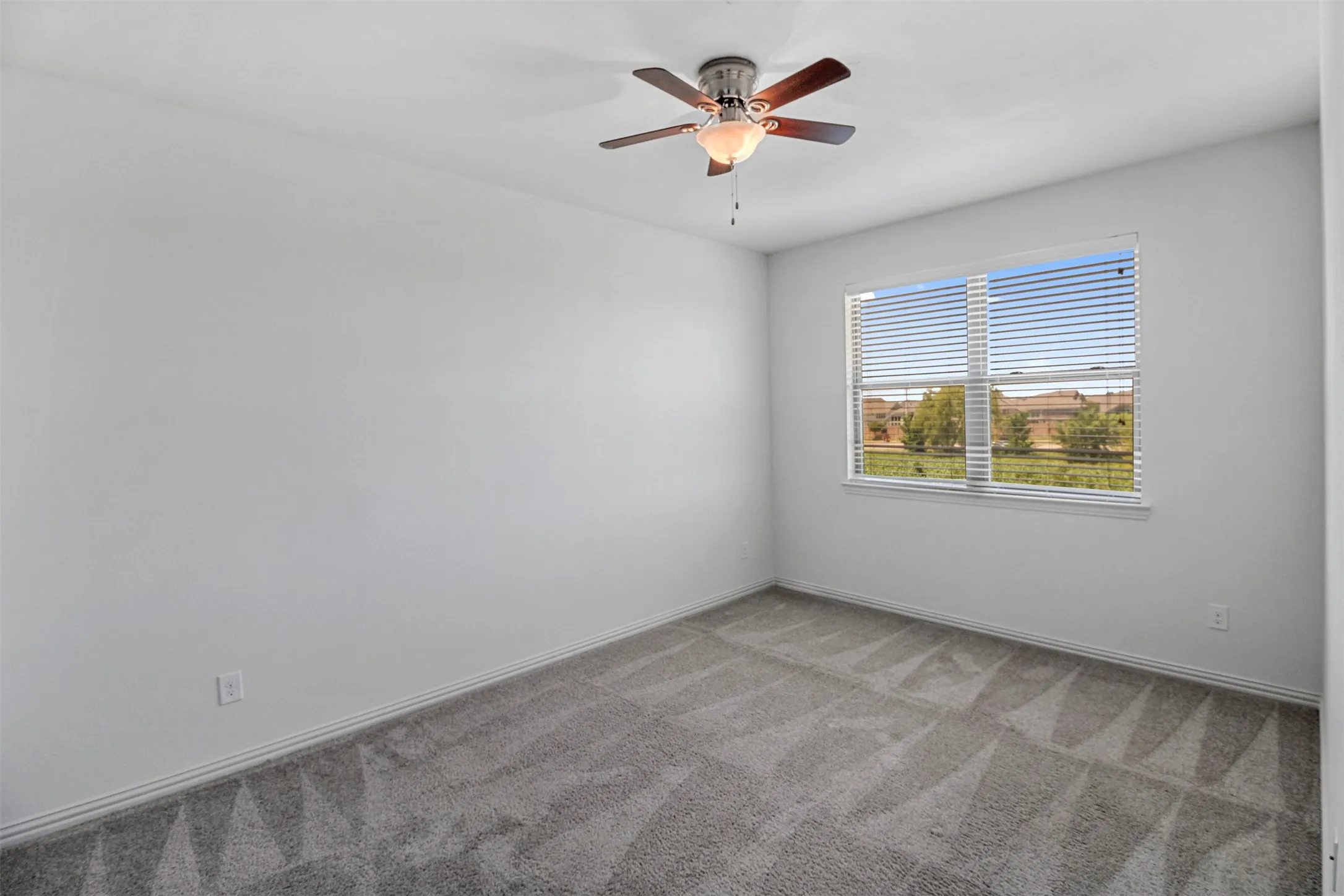 Townhouse For Rent in Collin County , 5208 Mcpherson Lane, Mc Kinney, Texas 75070, 3 Bedroom, 3 Bathroom, 2 Garage spaces, 1,695 Sqft, built in 2018, mls#21295531, Real Estate Agent in Mc Kinney, Homes For Rent in Collin county, Homes For Rent in Mc Kinney, Realtor in Mc Kinney Texas, Real Estate Brokerage Independent Realty Texas, Luminita Cordes Realtor
