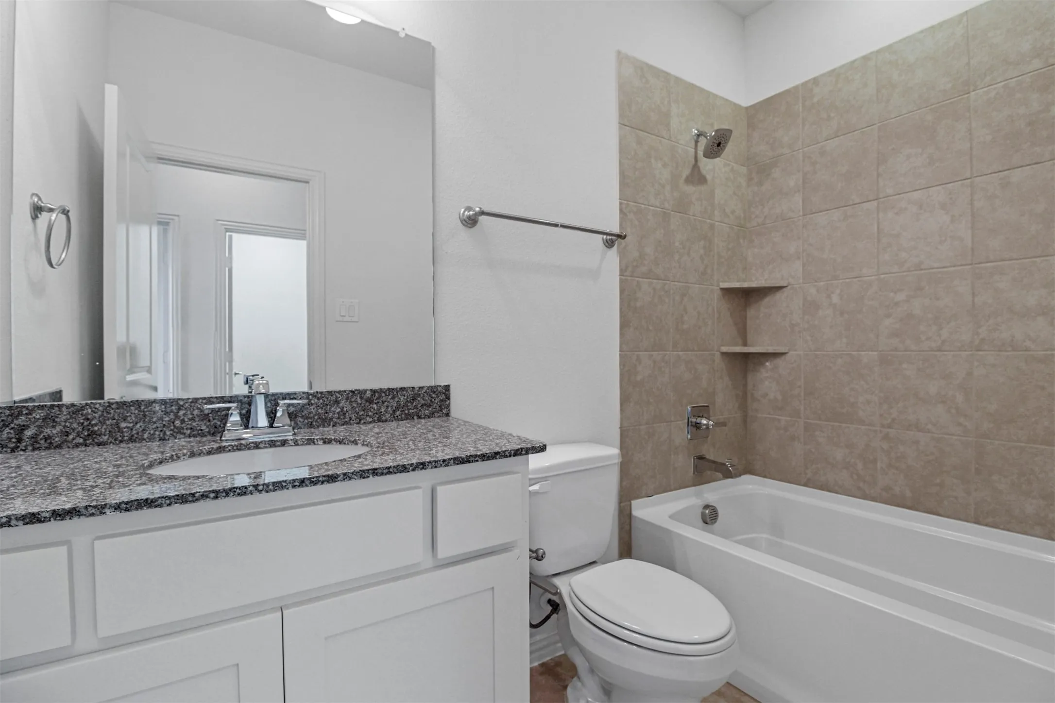 Townhouse For Rent in Collin County , 5208 Mcpherson Lane, Mc Kinney, Texas 75070, 3 Bedroom, 3 Bathroom, 2 Garage spaces, 1,695 Sqft, built in 2018, mls#21295531, Real Estate Agent in Mc Kinney, Homes For Rent in Collin county, Homes For Rent in Mc Kinney, Realtor in Mc Kinney Texas, Real Estate Brokerage Independent Realty Texas, Luminita Cordes Realtor