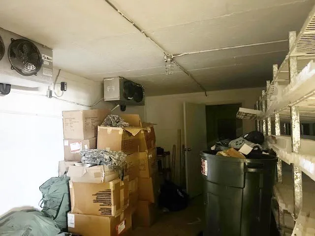 Retail For Sale in Brown County , 4985 Park Road 15, Brownwood, Texas 76801, 0, 0, Garage spaces, 0 Sqft, built in 1980, mls#21295505, Real Estate Agent in Brownwood, Homes For Sale in Brown county, Homes For Sale in Brownwood, Realtor in Brownwood Texas, Real Estate Brokerage Independent Realty Texas, Luminita Cordes Realtor