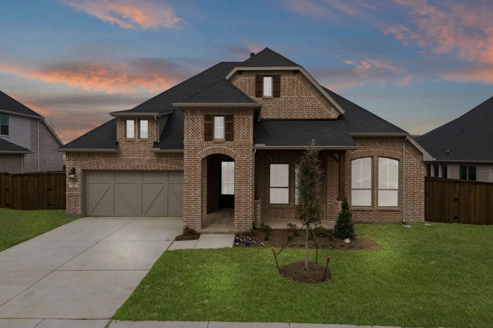 DAL_South Pointe_Gorman_2611 Brazos Dr (1)