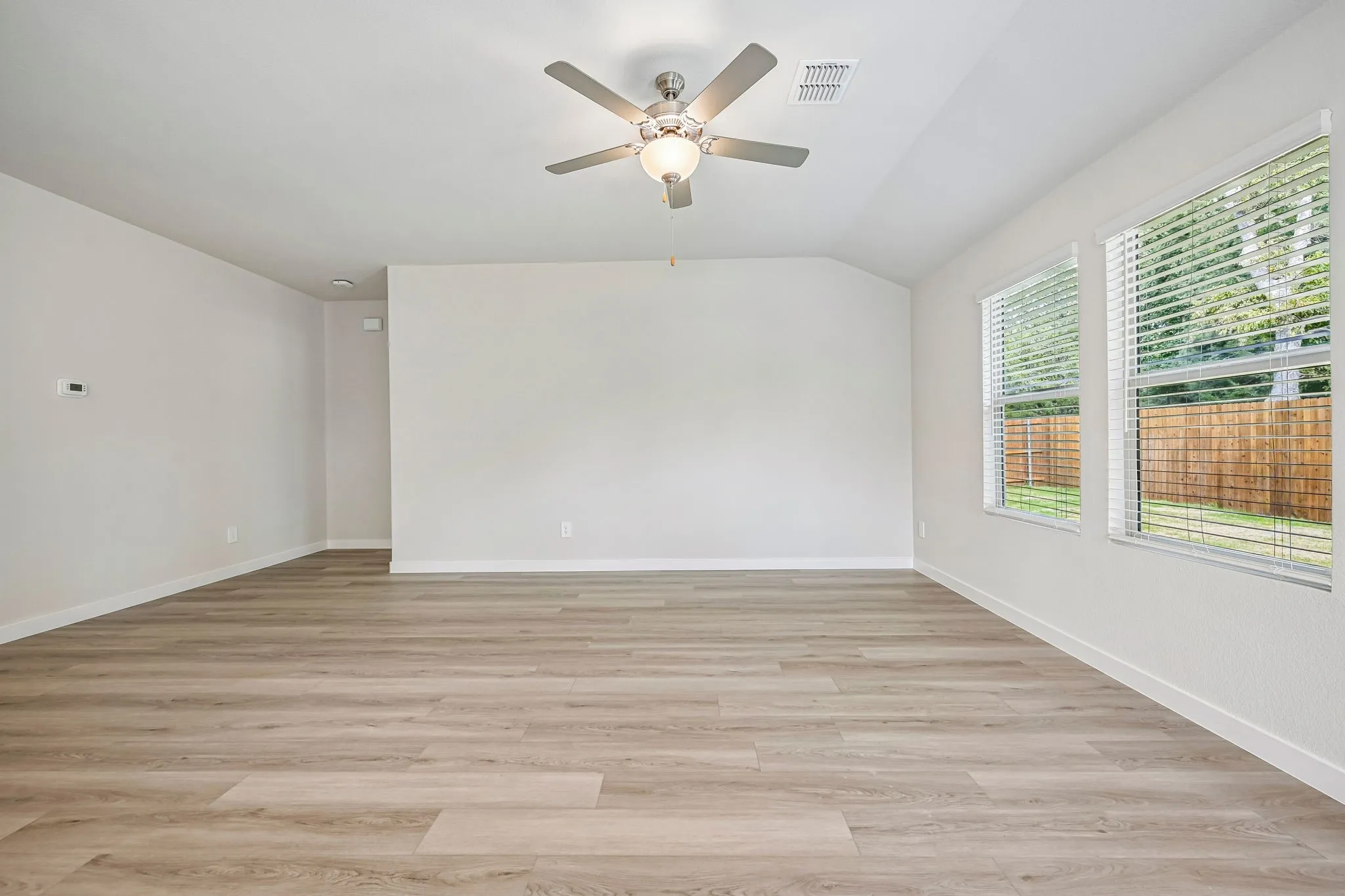 Single Family Residence For Sale in Collin County , 1533 Shenandoah Trail, Anna, Texas 75409, 4 Bedroom, 3 Bathroom, 3 Garage spaces, 2,260 Sqft, built in 2026, mls#21292721, Real Estate Agent in Anna, Homes For Sale in Collin county, Homes For Sale in Anna, Realtor in Anna Texas, Real Estate Brokerage Independent Realty Texas, Luminita Cordes Realtor