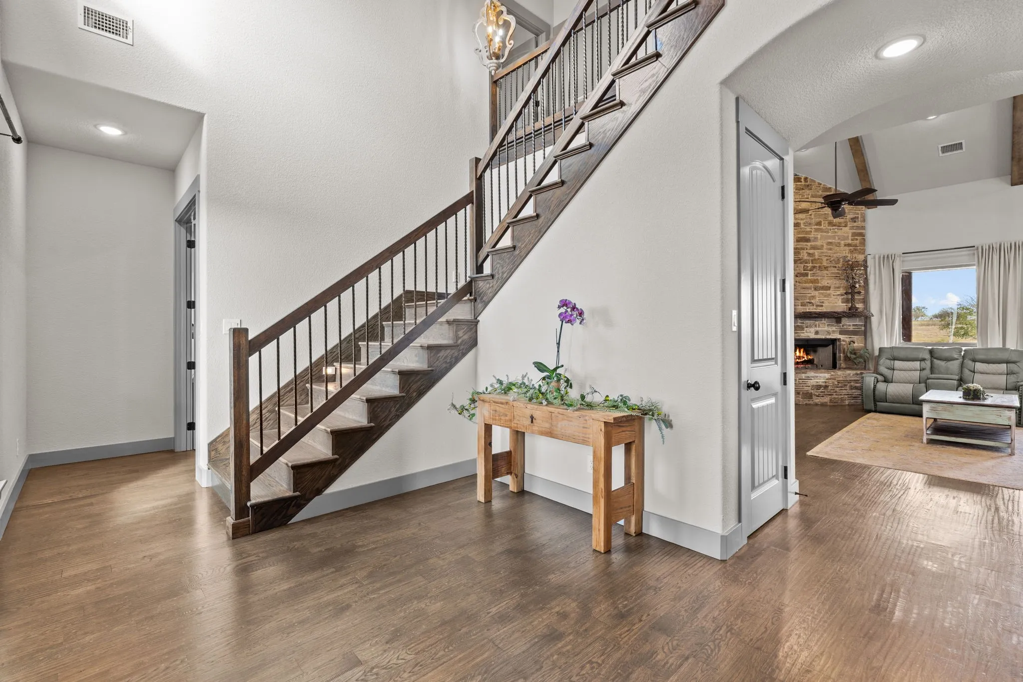 Single Family Residence For Sale in Parker County , 4747 Kelly Road, Aledo, Texas 76008, 4 Bedrooms, 6 Bathrooms, 3 Garage spaces, 4,155 Sqft, built in 2012, Price $2,300,000, mls#21256387, Real Estate Agent in Aledo, Homes For Sale in Parker county, Homes For Sale in Aledo, Realtor in Aledo Texas, Real Estate Brokerage Independent Realty Texas, Luminita Cordes Realtor