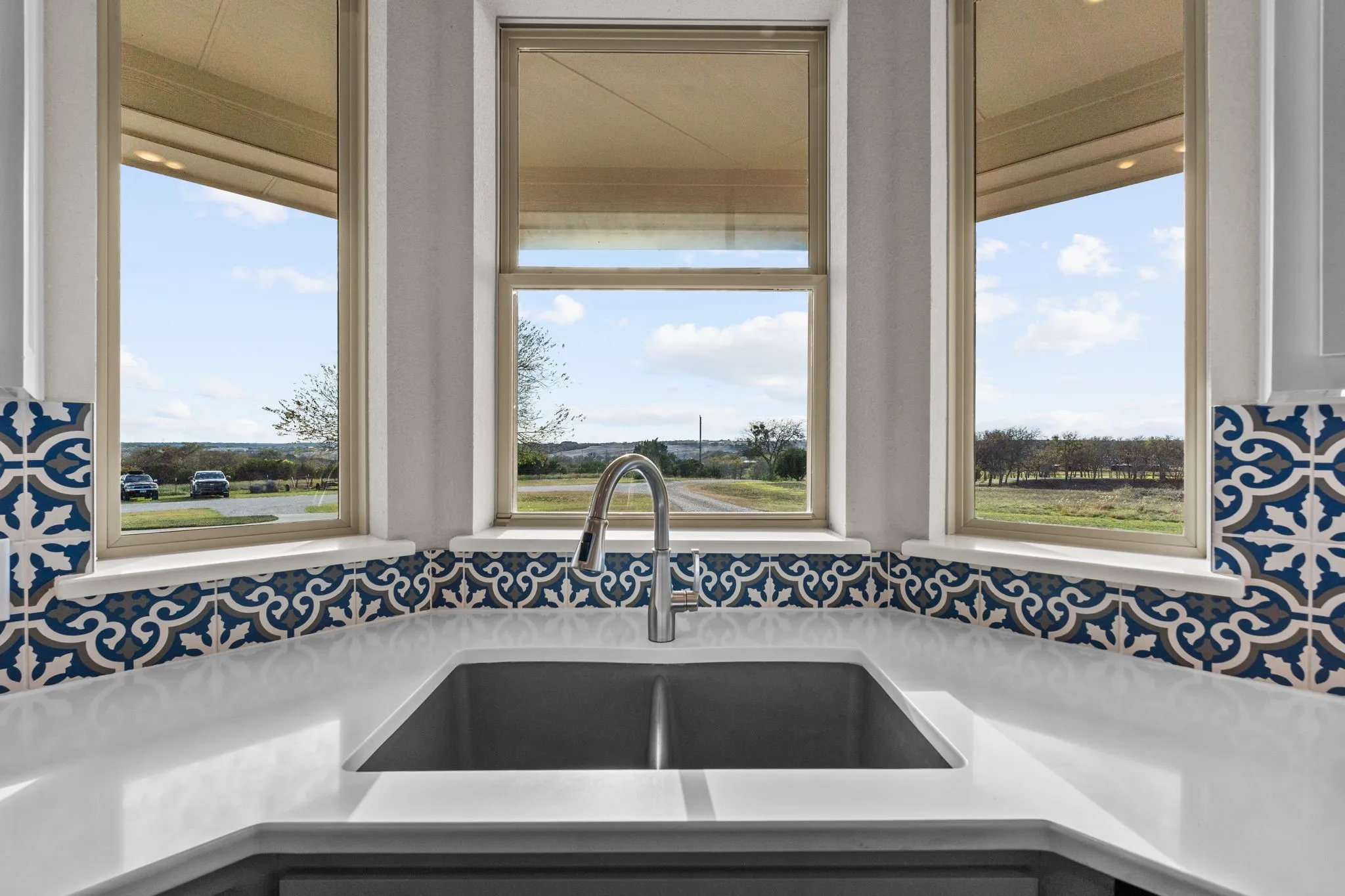 Single Family Residence For Sale in Parker County , 4747 Kelly Road, Aledo, Texas 76008, 4 Bedrooms, 6 Bathrooms, 3 Garage spaces, 4,155 Sqft, built in 2012, Price $2,300,000, mls#21256387, Real Estate Agent in Aledo, Homes For Sale in Parker county, Homes For Sale in Aledo, Realtor in Aledo Texas, Real Estate Brokerage Independent Realty Texas, Luminita Cordes Realtor