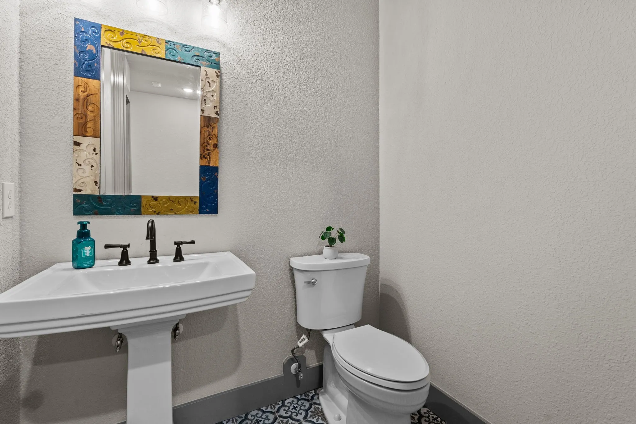 Single Family Residence For Sale in Parker County , 4747 Kelly Road, Aledo, Texas 76008, 4 Bedrooms, 6 Bathrooms, 3 Garage spaces, 4,155 Sqft, built in 2012, Price $2,300,000, mls#21256387, Real Estate Agent in Aledo, Homes For Sale in Parker county, Homes For Sale in Aledo, Realtor in Aledo Texas, Real Estate Brokerage Independent Realty Texas, Luminita Cordes Realtor