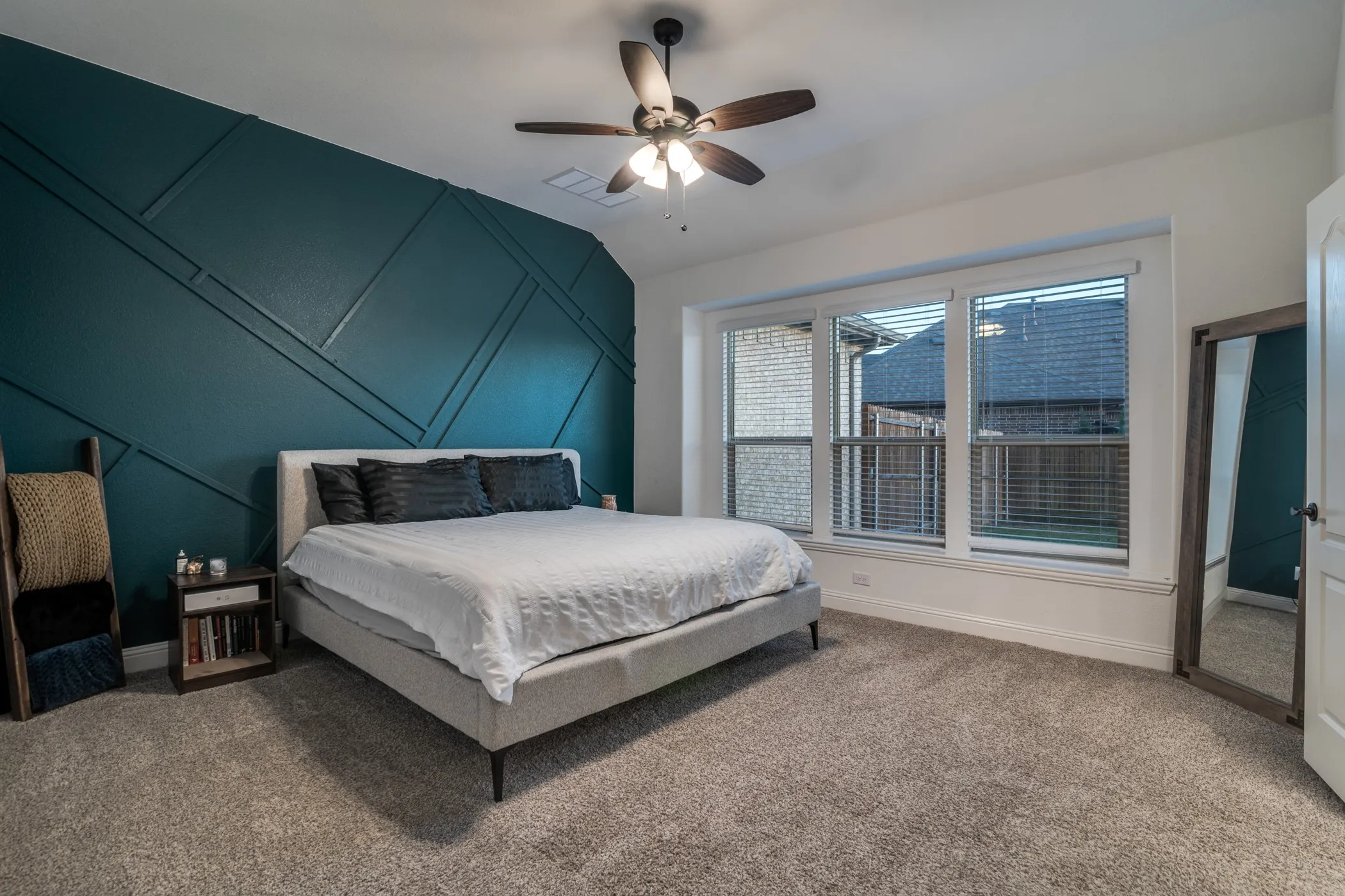 Single Family Residence For Rent in Rockwall County , 2643 Perdenales Drive, Royse City, Texas 75189, 4 Bedroom, 3 Bathroom, 3 Garage spaces, 3,014 Sqft, built in 2021, mls#21295039, Real Estate Agent in Royse City, Homes For Rent in Rockwall county, Homes For Rent in Royse City, Realtor in Royse City Texas, Real Estate Brokerage Independent Realty Texas, Luminita Cordes Realtor