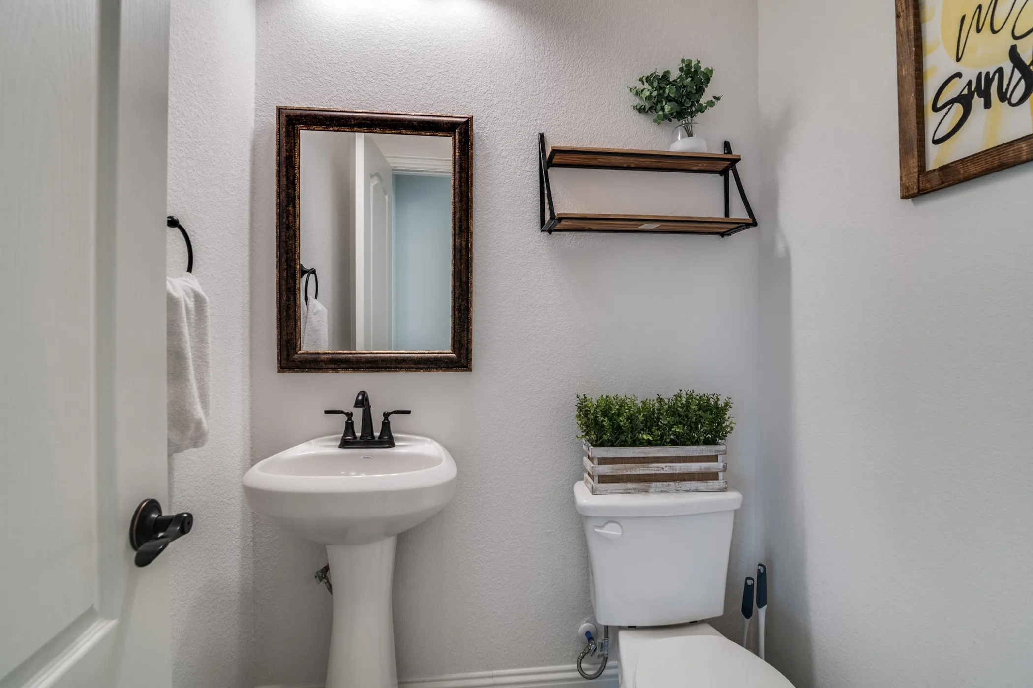 Single Family Residence For Rent in Rockwall County , 2643 Perdenales Drive, Royse City, Texas 75189, 4 Bedroom, 3 Bathroom, 3 Garage spaces, 3,014 Sqft, built in 2021, mls#21295039, Real Estate Agent in Royse City, Homes For Rent in Rockwall county, Homes For Rent in Royse City, Realtor in Royse City Texas, Real Estate Brokerage Independent Realty Texas, Luminita Cordes Realtor
