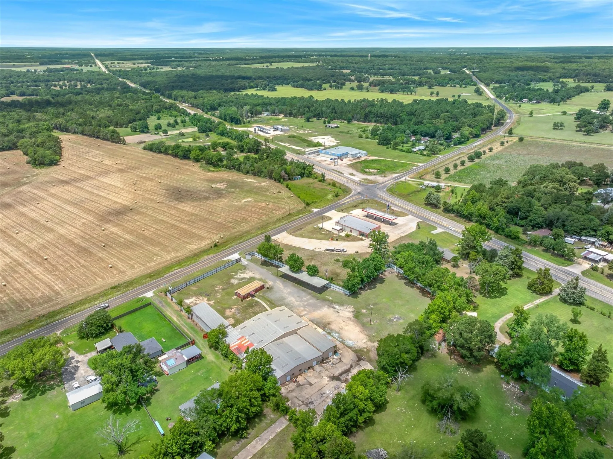 Warehouse For Sale in Van Zandt County , 7439 FM 314, Ben Wheeler, Texas 75754, 0, 0, Garage spaces, 0 Sqft, built in 1986, mls#21292867, Real Estate Agent in Ben Wheeler, Homes For Sale in Van Zandt county, Homes For Sale in Ben Wheeler, Realtor in Ben Wheeler Texas, Real Estate Brokerage Independent Realty Texas, Luminita Cordes Realtor