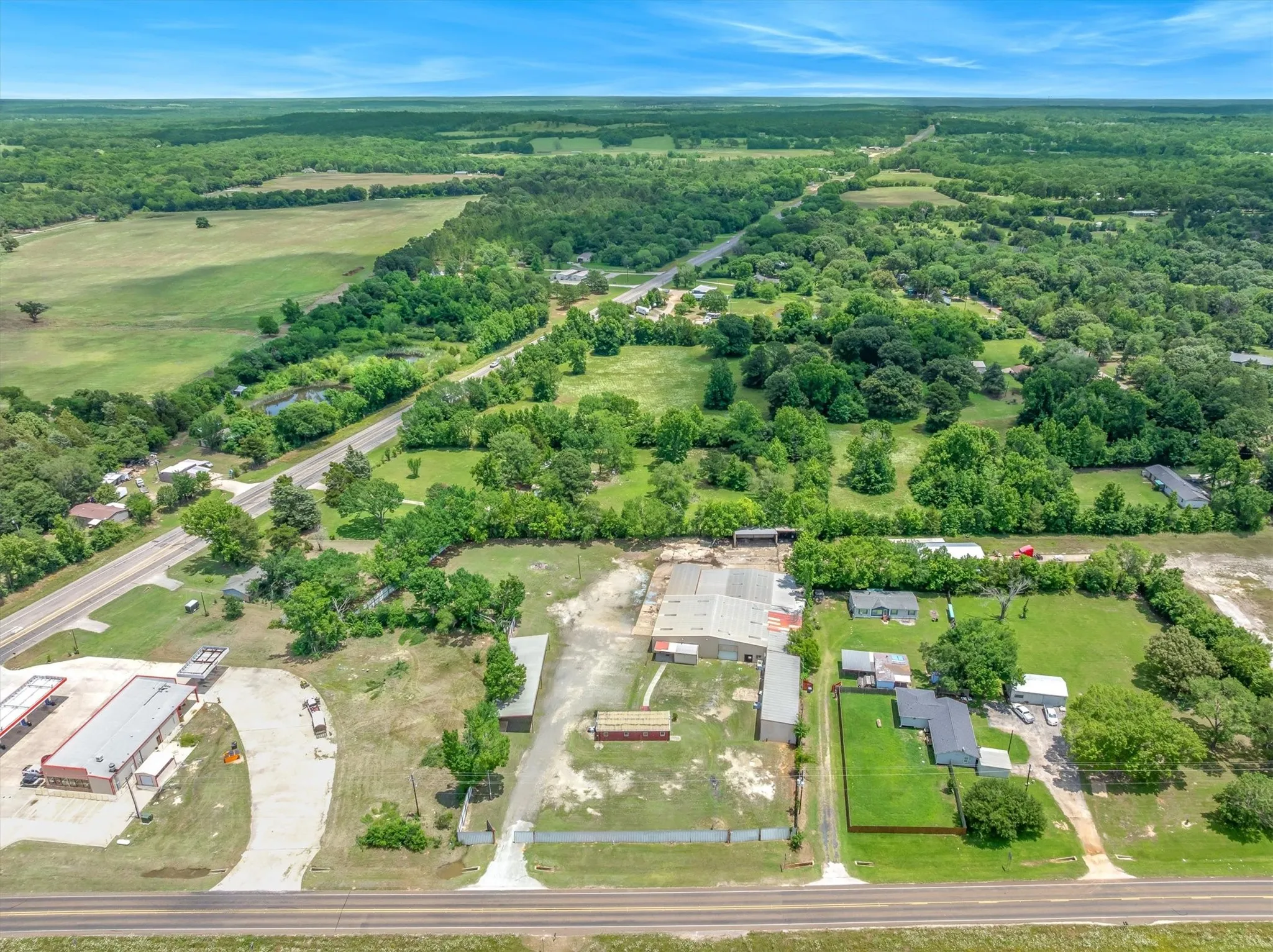 Warehouse For Sale in Van Zandt County , 7439 FM 314, Ben Wheeler, Texas 75754, 0, 0, Garage spaces, 0 Sqft, built in 1986, mls#21292867, Real Estate Agent in Ben Wheeler, Homes For Sale in Van Zandt county, Homes For Sale in Ben Wheeler, Realtor in Ben Wheeler Texas, Real Estate Brokerage Independent Realty Texas, Luminita Cordes Realtor